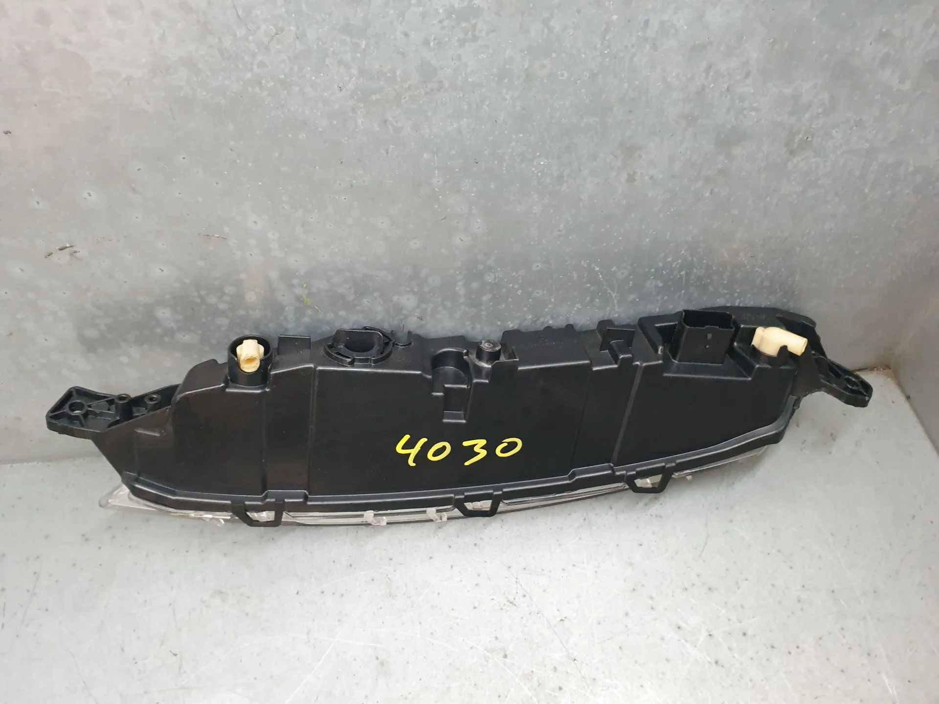 Daytime running light right CITROËN Grand C4 Spacetourer Imagem-5