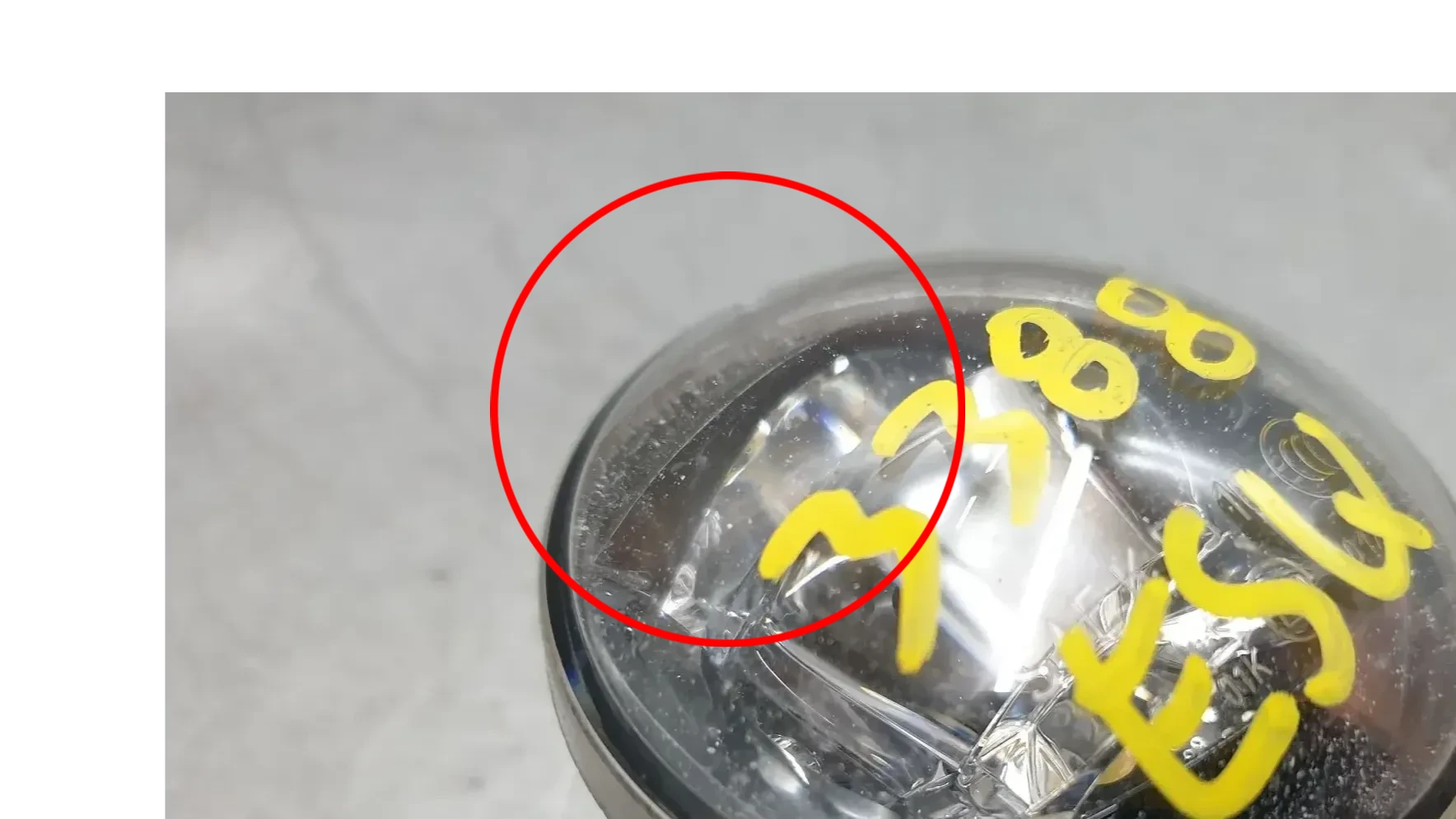 Faro antiniebla delantero izquierdo FORD Kuga III (DFK) Imagem-5