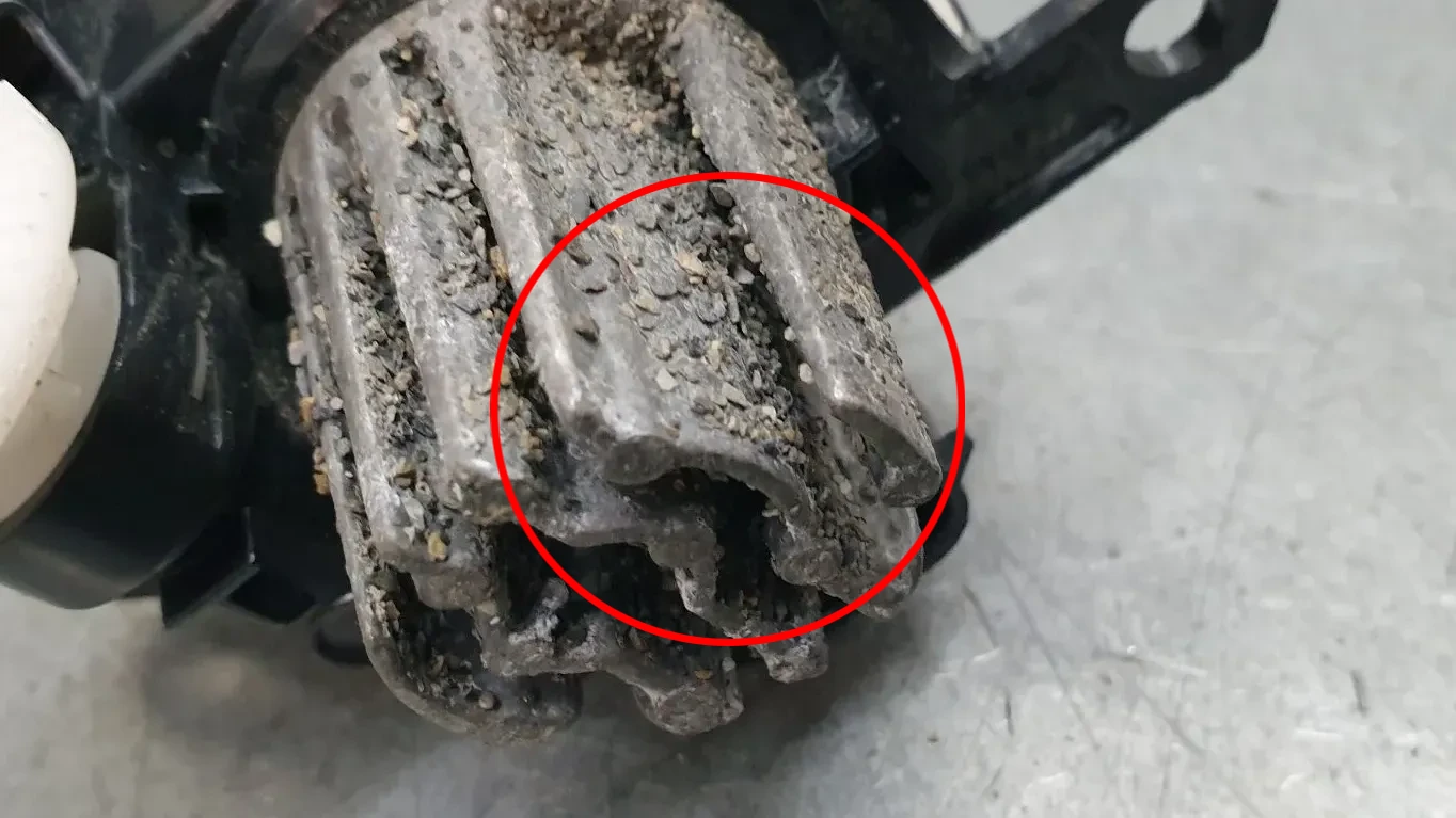 Faro antiniebla delantero izquierdo FORD Kuga III (DFK) Imagem-6