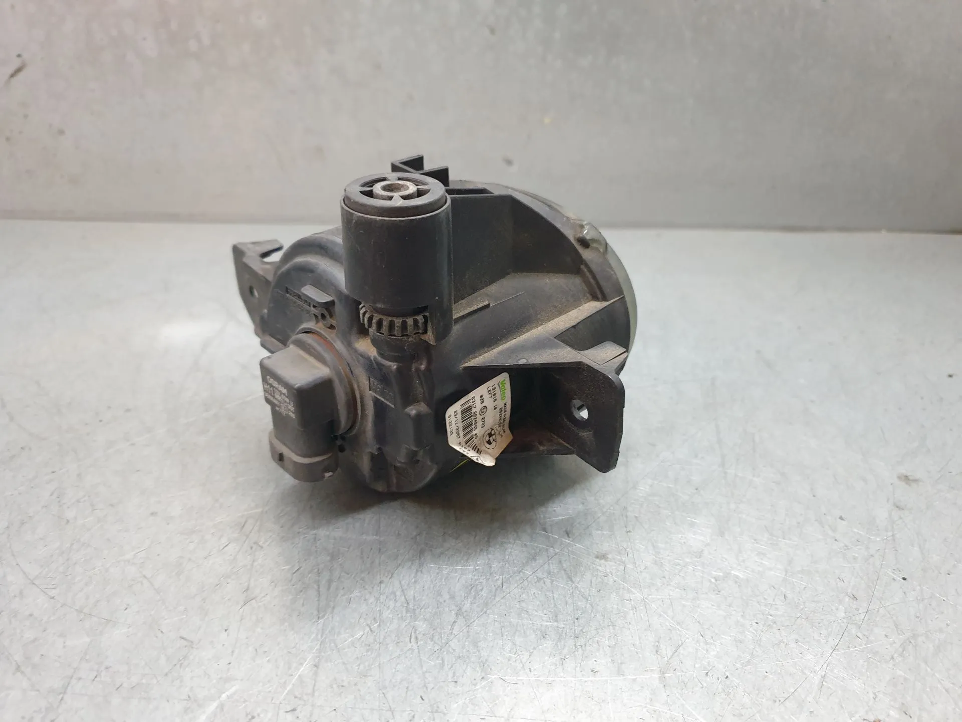 Faro antiniebla delantero izquierdo BMW X5 (E70) Imagem-3