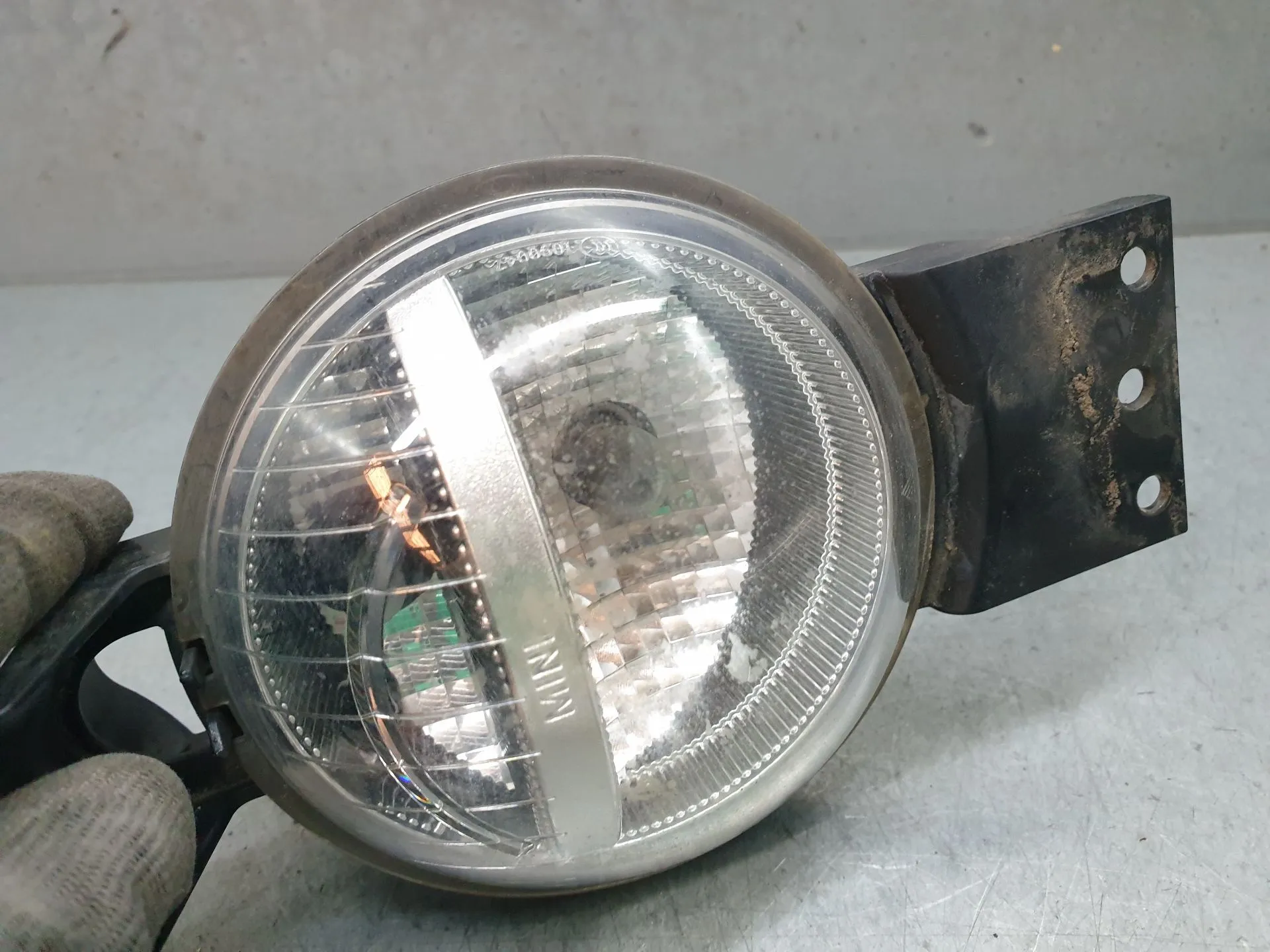 Feu antibrouillard Avant Gauche MINI Mini Countryman (R60) Imagem-1