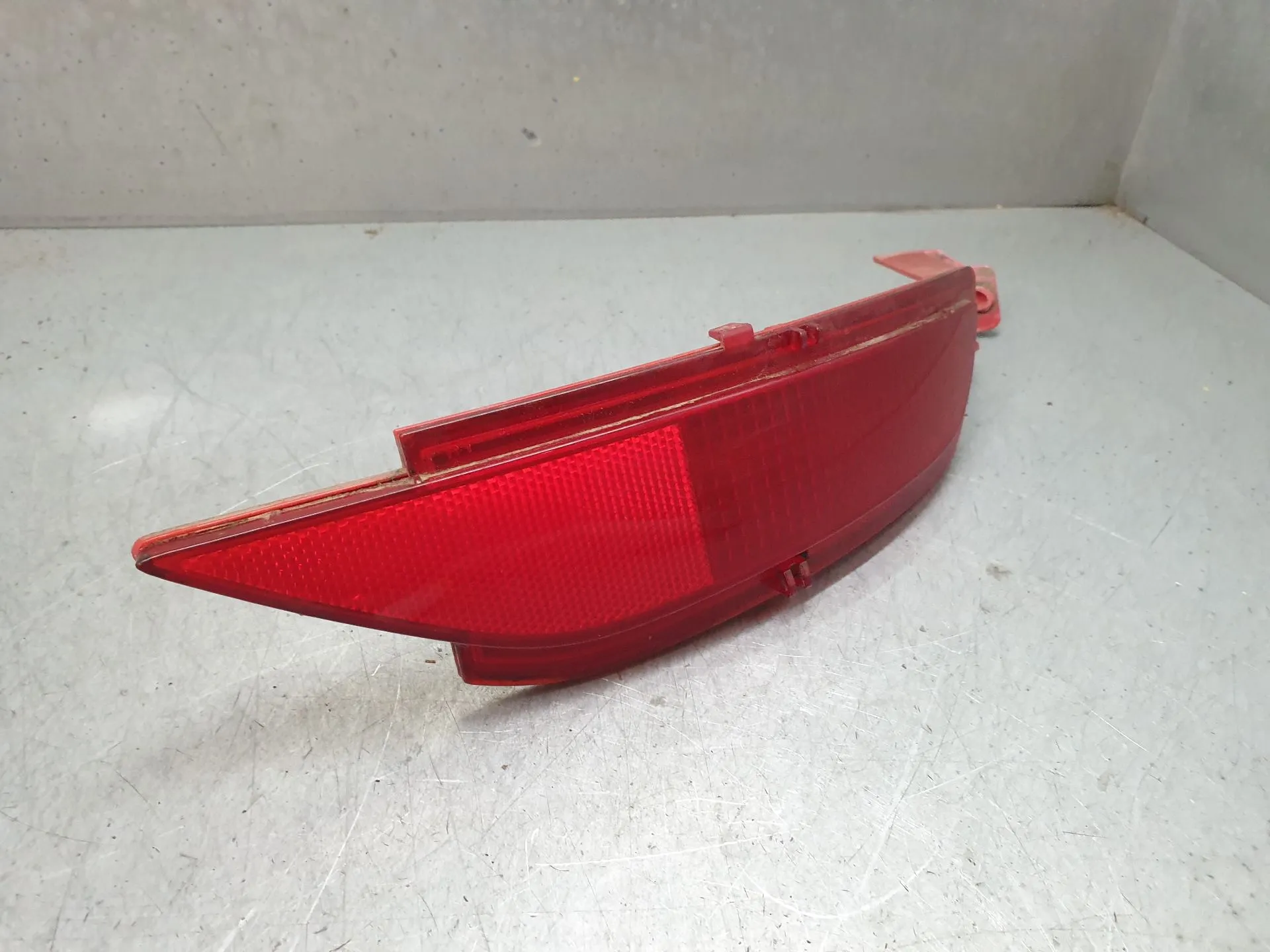 Reflector Trasero Derecho FORD Fiesta VI (CB1, CCN) Imagem-1