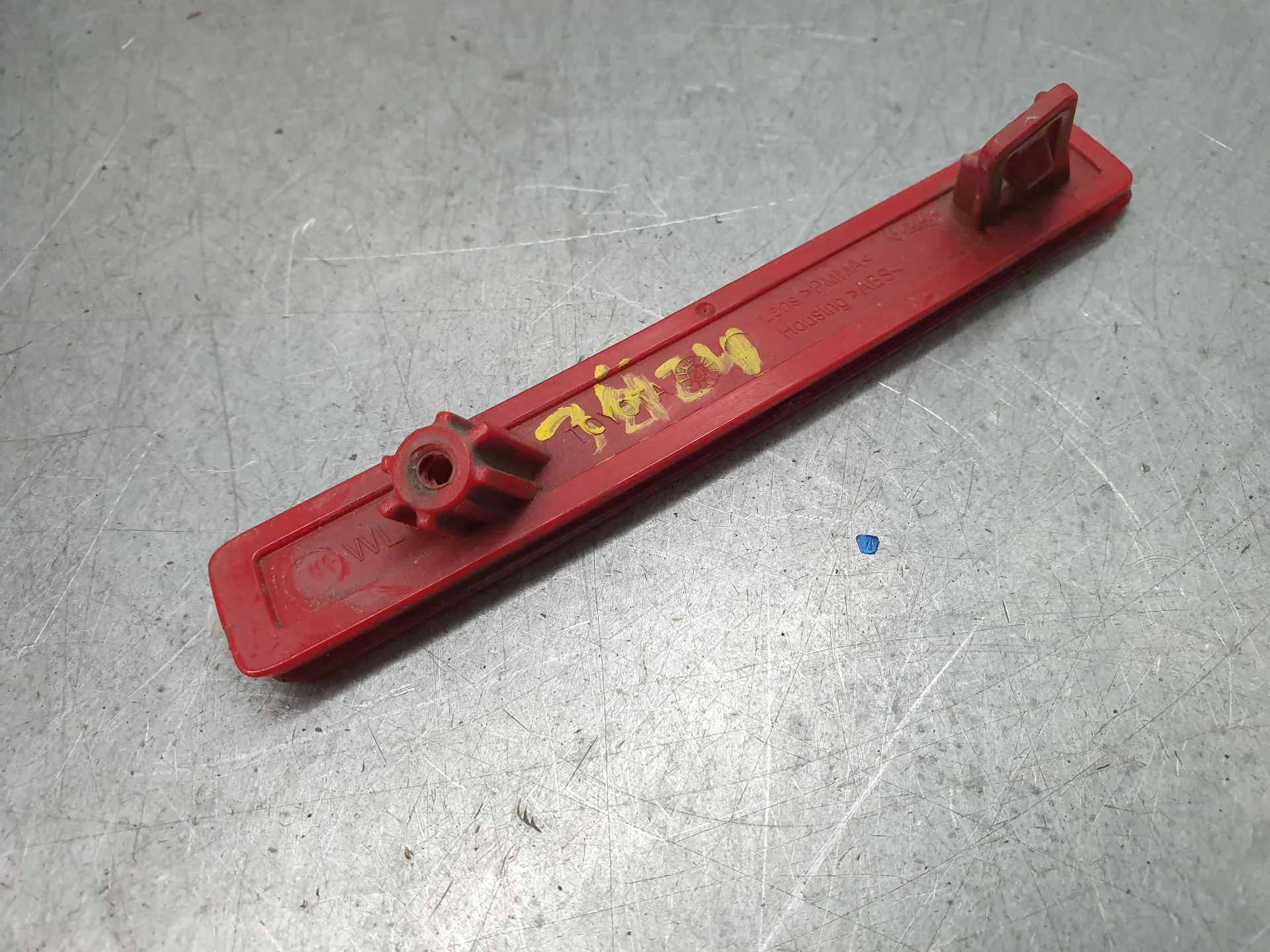 Réflecteur arrière gauche TOYOTA Corolla Touring Sports (_E21_) Imagem-1