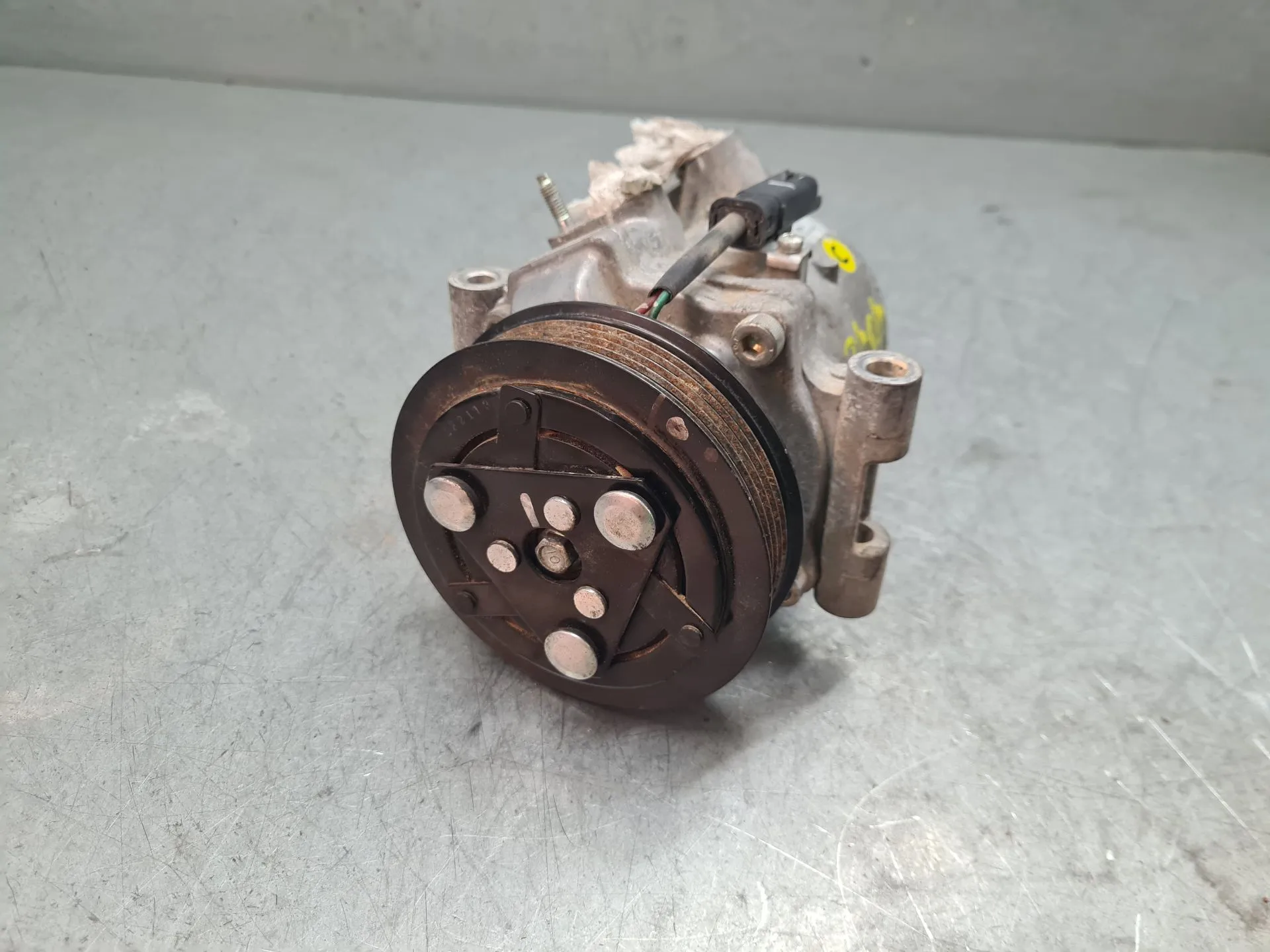 AC compressor FIAT Scudo Van Imagem-1