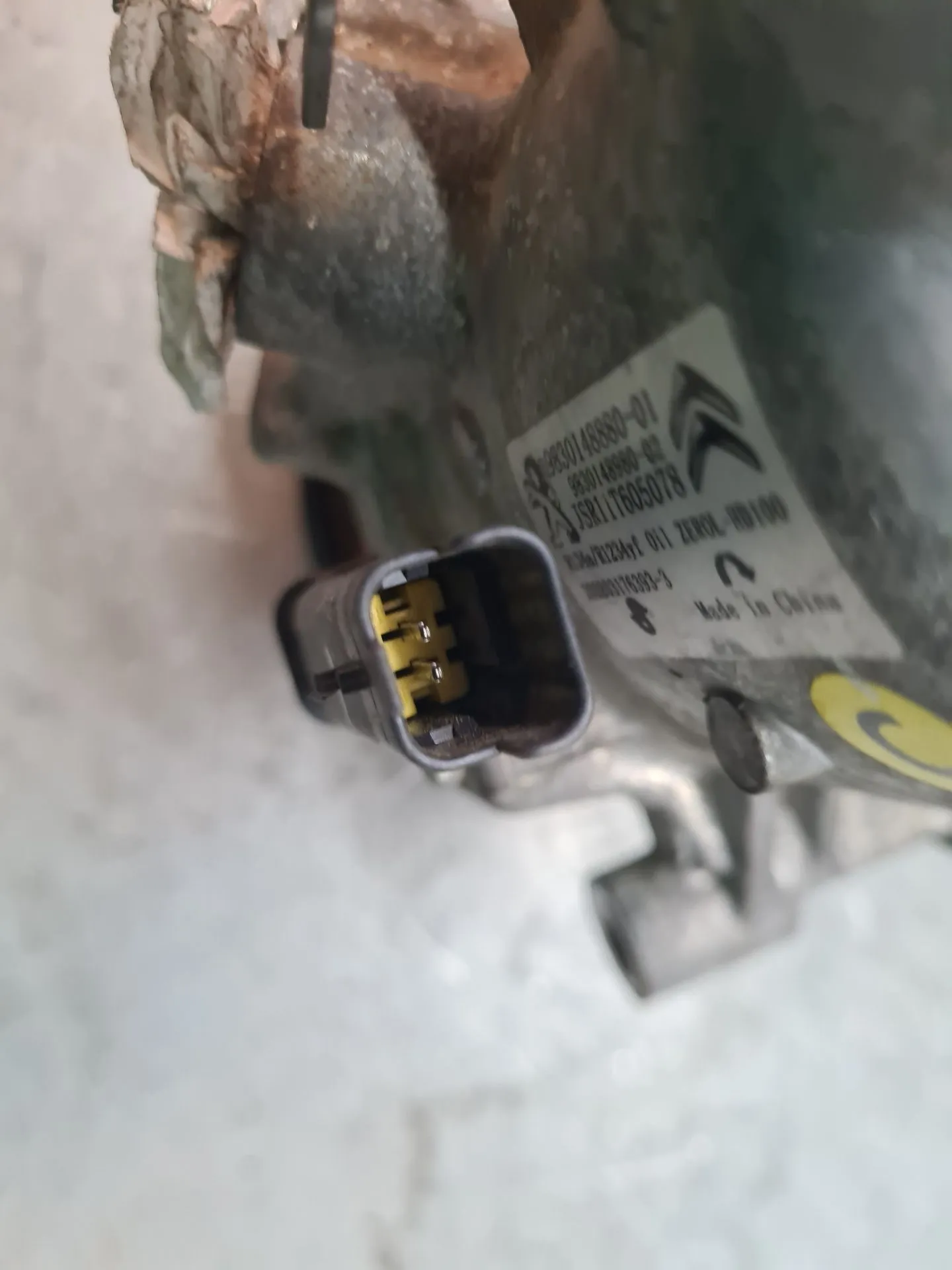 AC compressor FIAT Scudo Van Imagem-4