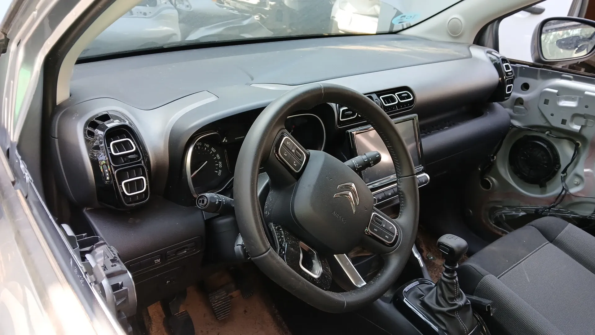 Frente Completa CITROËN C3 Aircross II Van (2C_, 2R_) Imagem-3