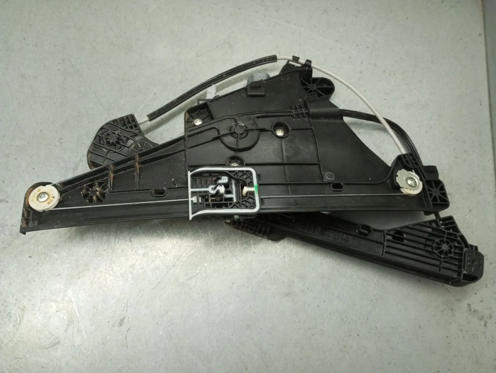 Elevador vidros frente direito OPEL Corsa F Imagem-1