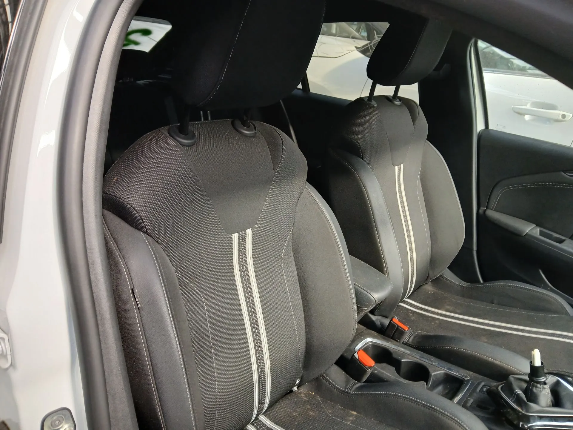 Conjunto de Bancos OPEL Corsa F