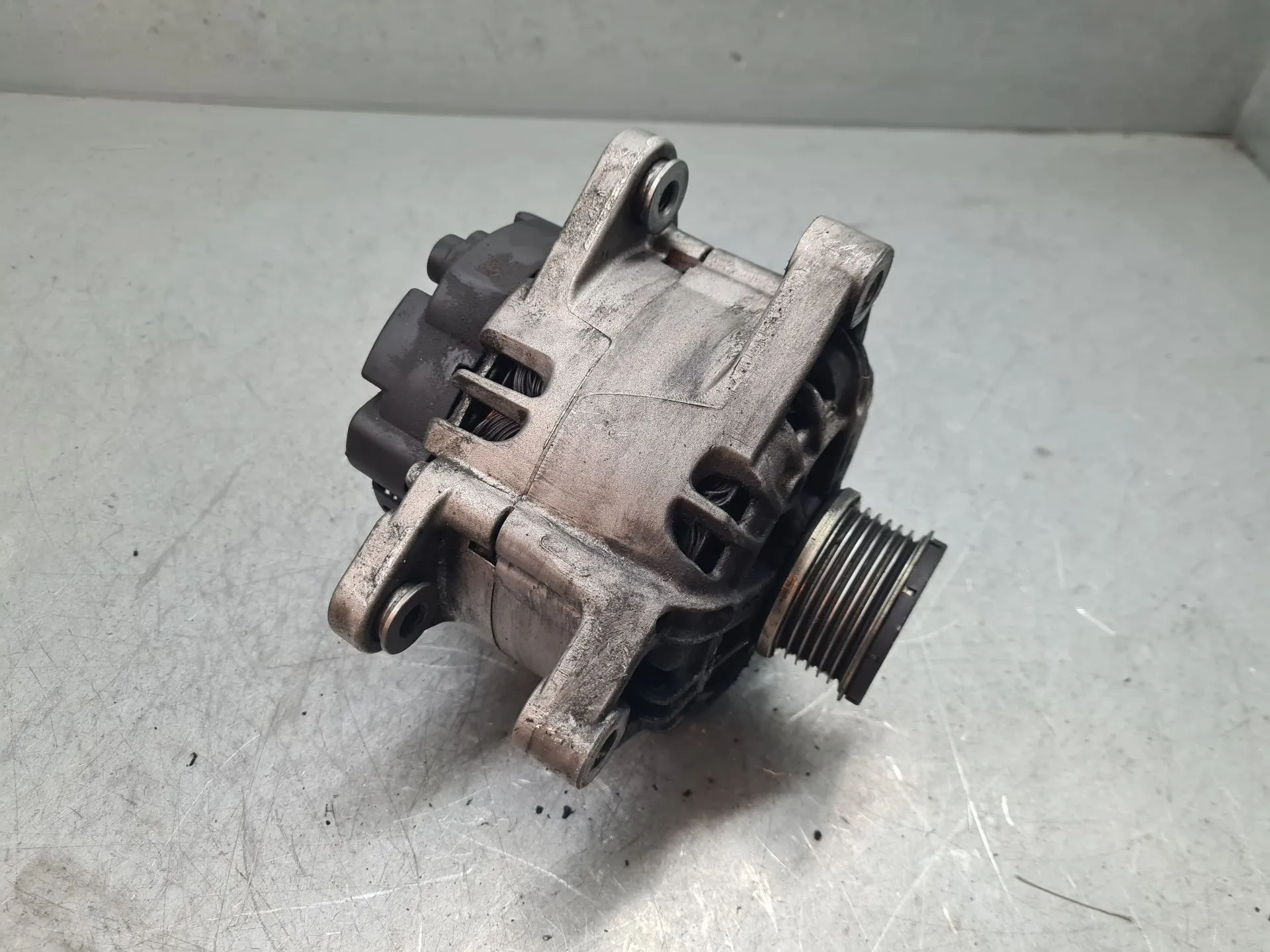 Alternador CITROËN C4 Cactus Imagem-2