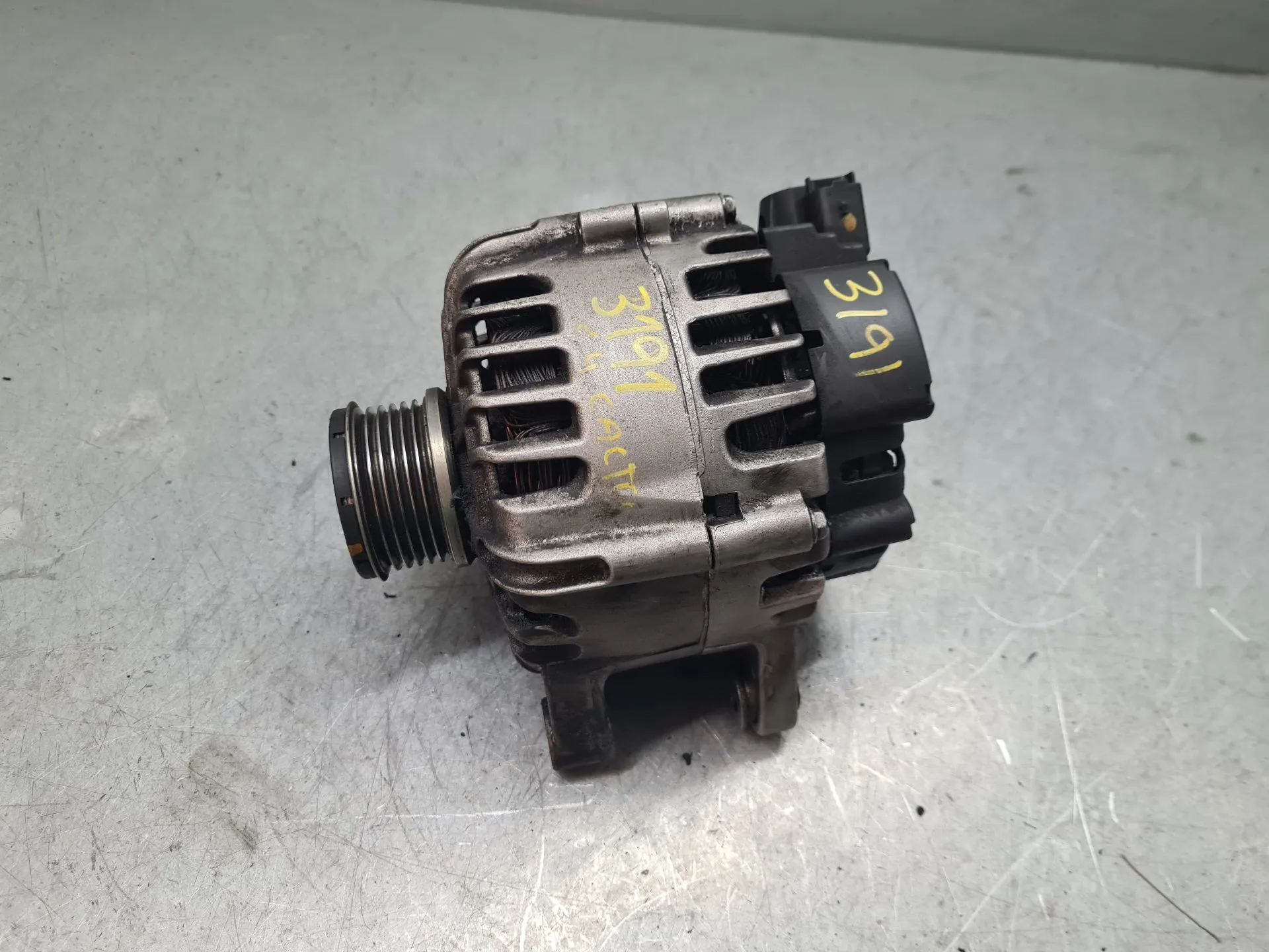 Alternador CITROËN C4 Cactus