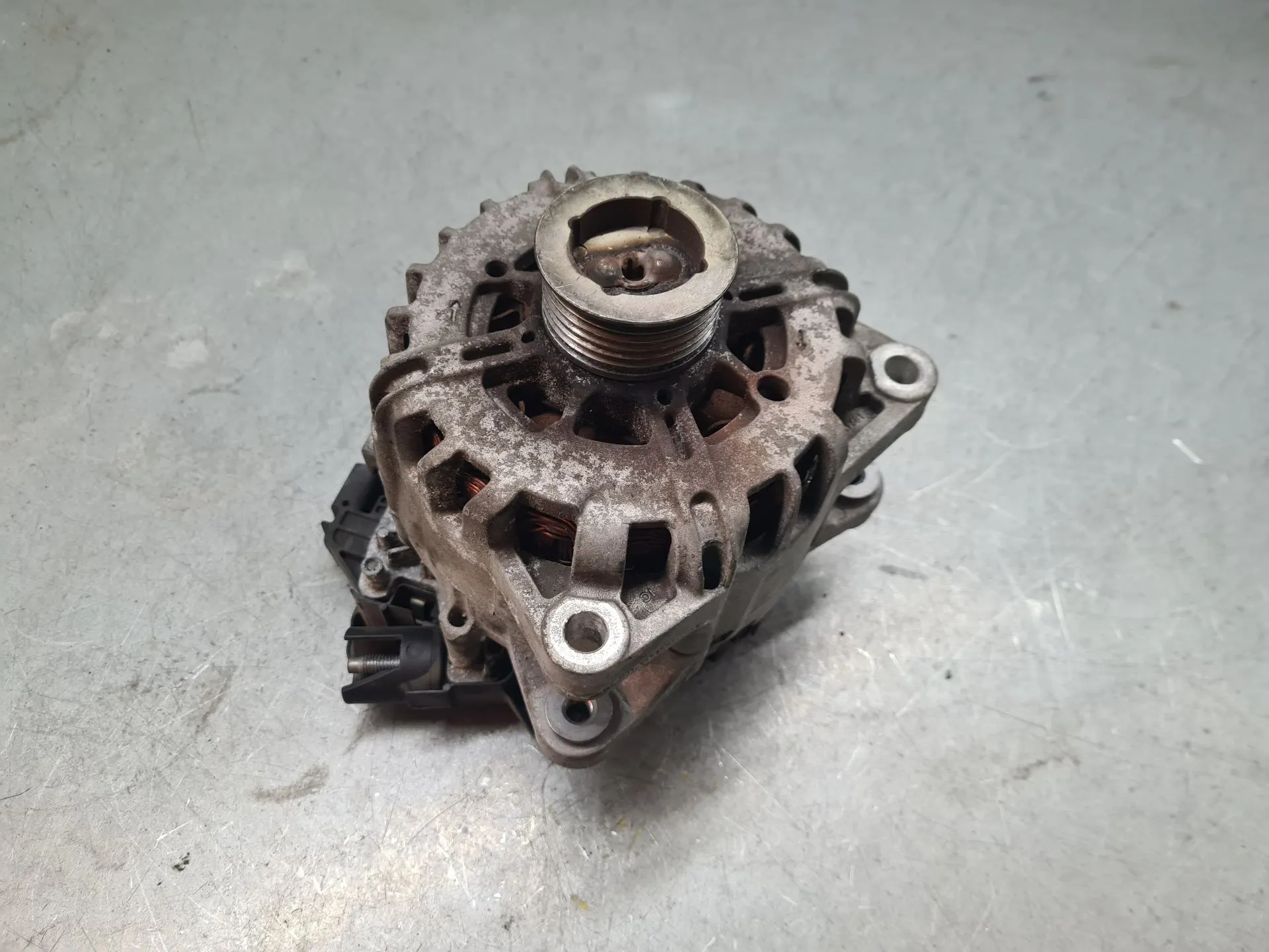 Alternador CITROËN DS3 Imagem-1