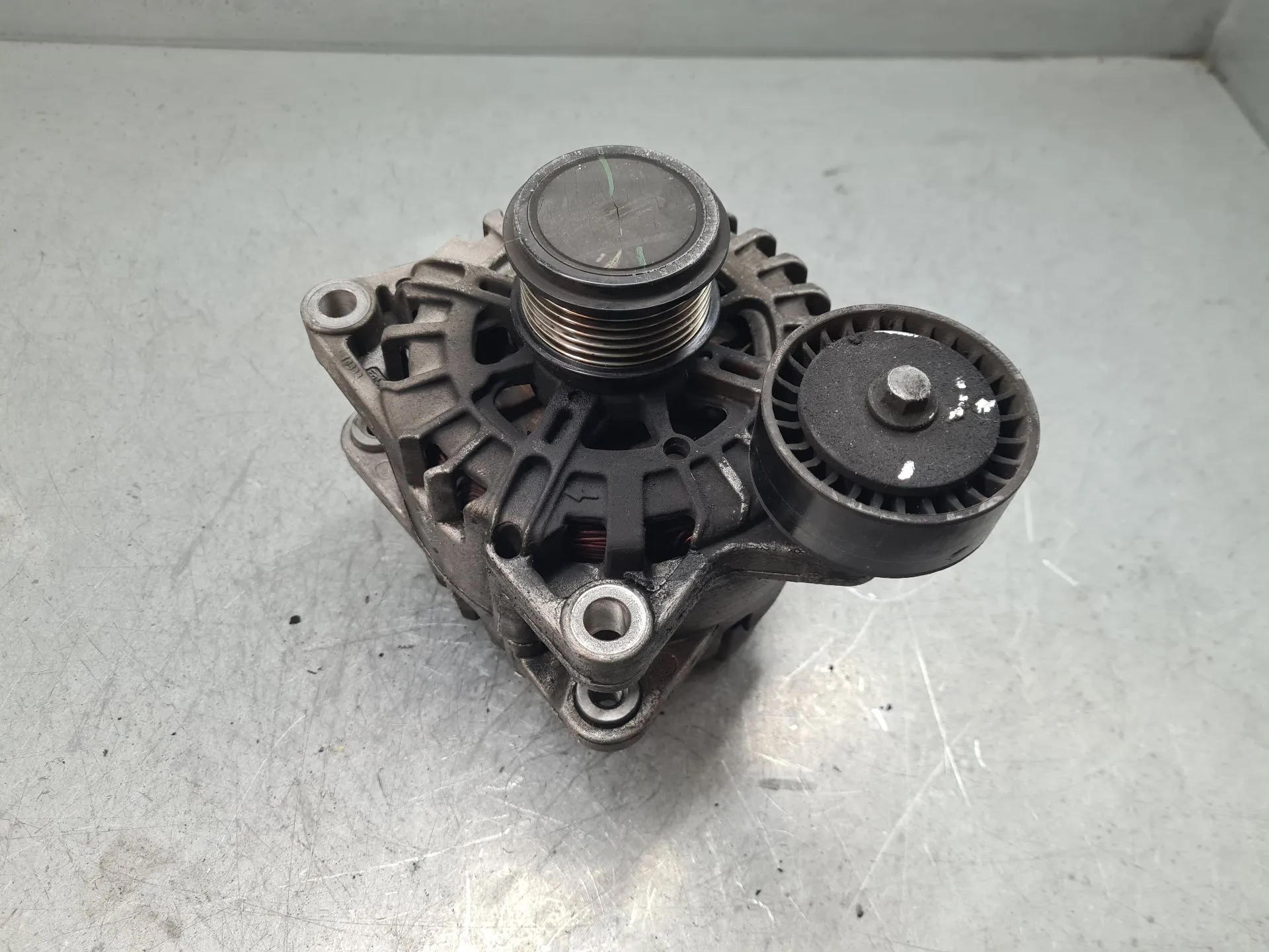 Alternador FORD Transit Custom Imagem-1