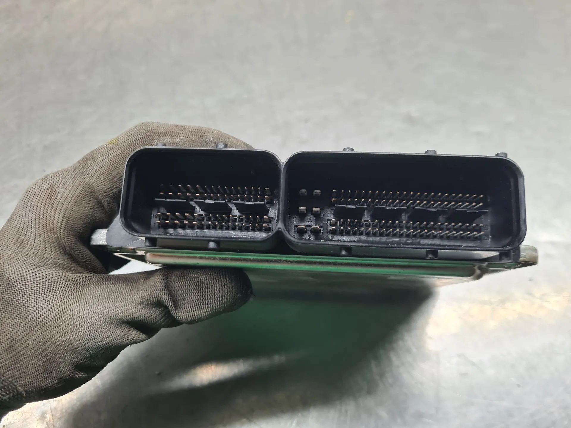 Centralina motor / ECU VOLKSWAGEN Tiguan (AD1, AX1) Imagem-2