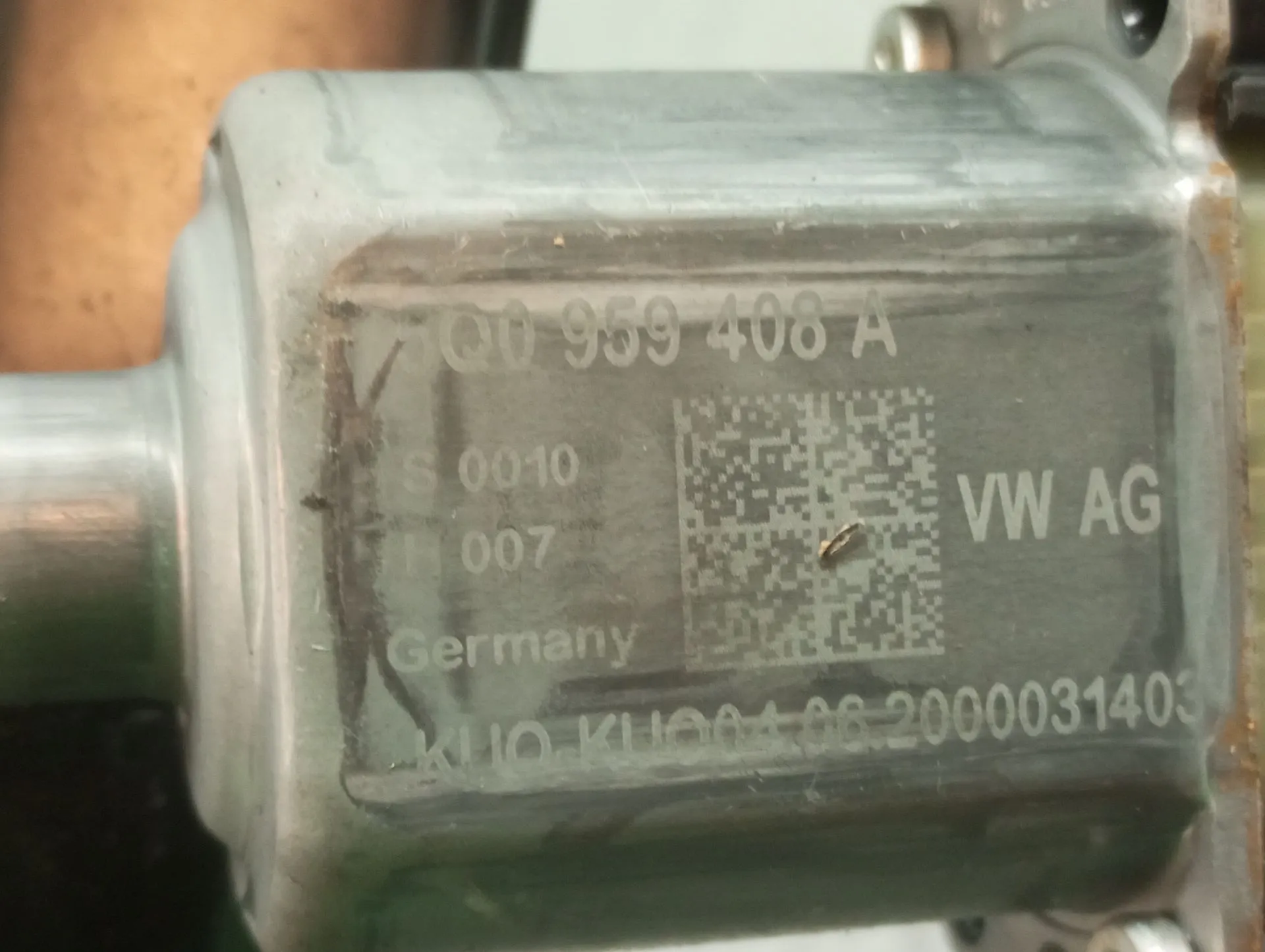 Elevalunas trasero derecho VOLKSWAGEN Tiguan (AD1, AX1) Imagem-2