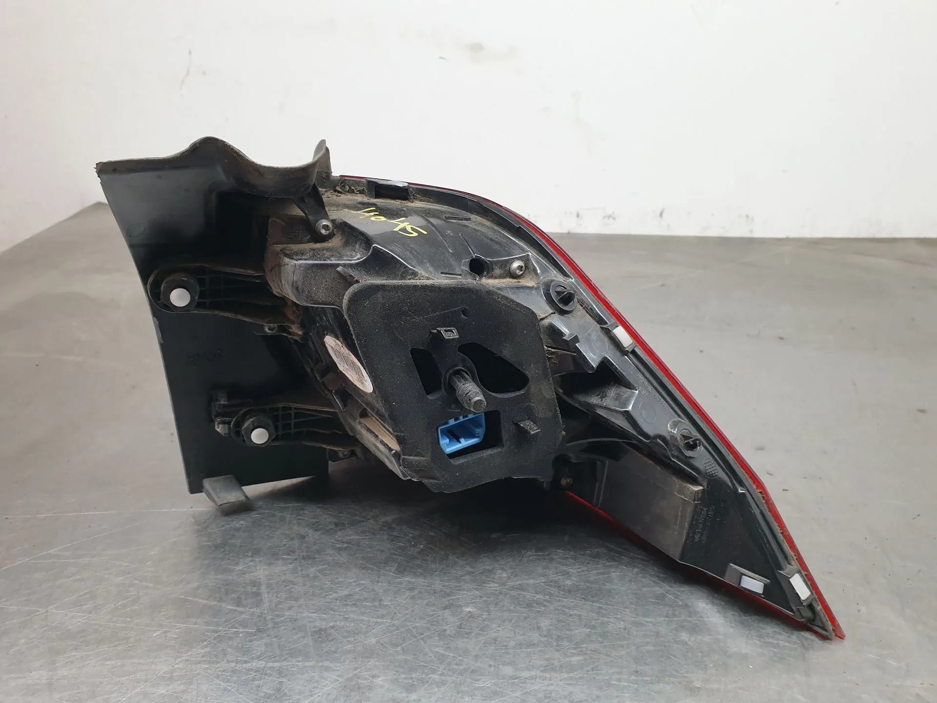 Left Tail light VOLKSWAGEN Tiguan (AD1, AX1) Imagem-3