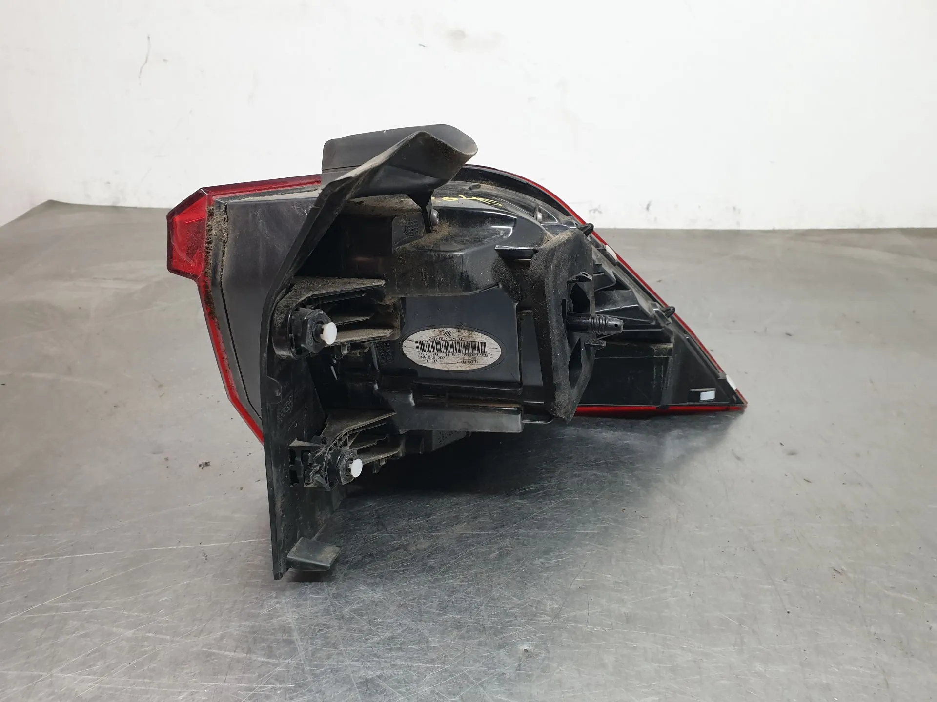 Left Tail light VOLKSWAGEN Tiguan (AD1, AX1) Imagem-4