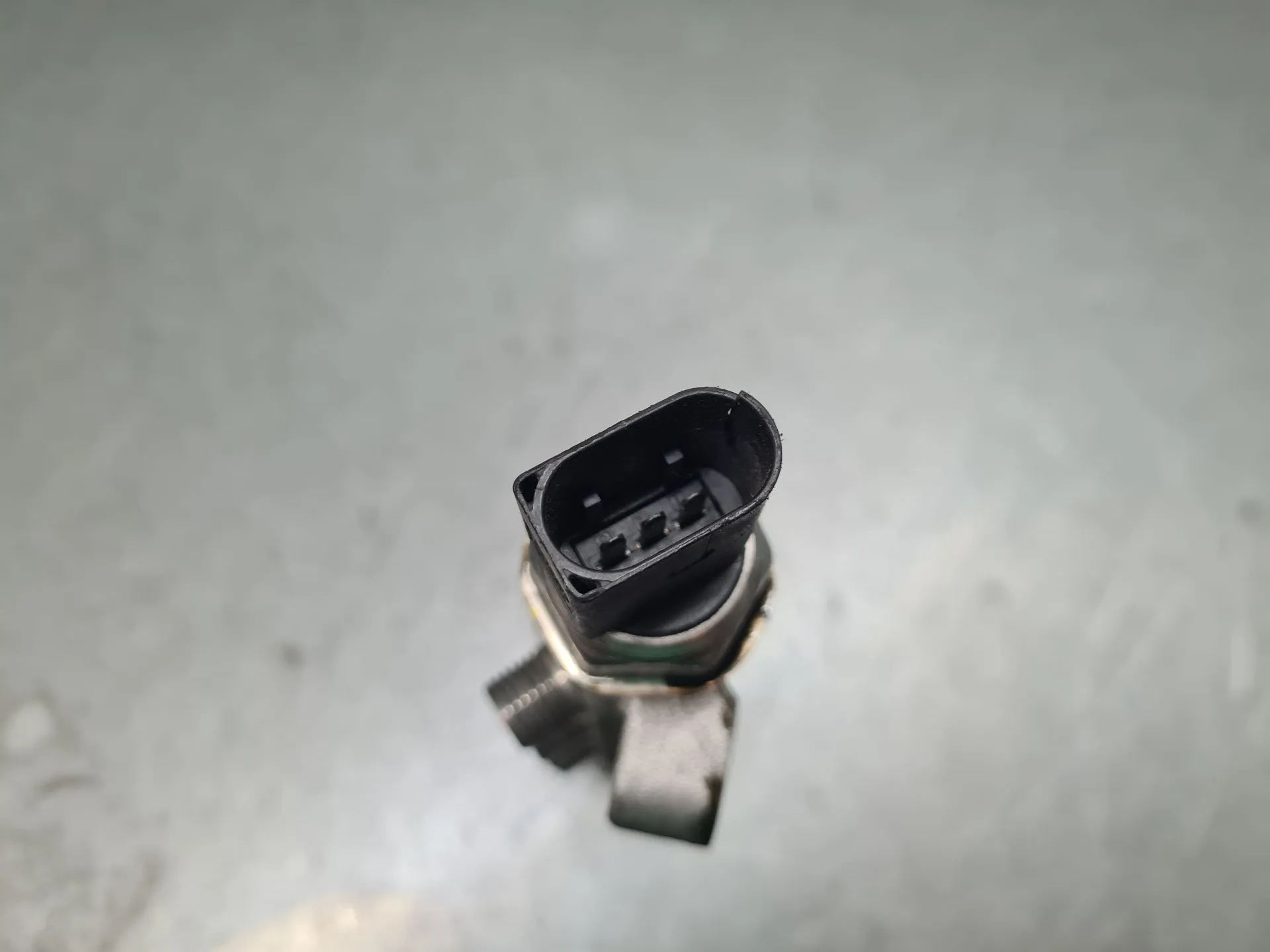 Rampe d'injection VOLKSWAGEN Golf VII (5G1, BQ1, BE1, BE2) Imagem-2