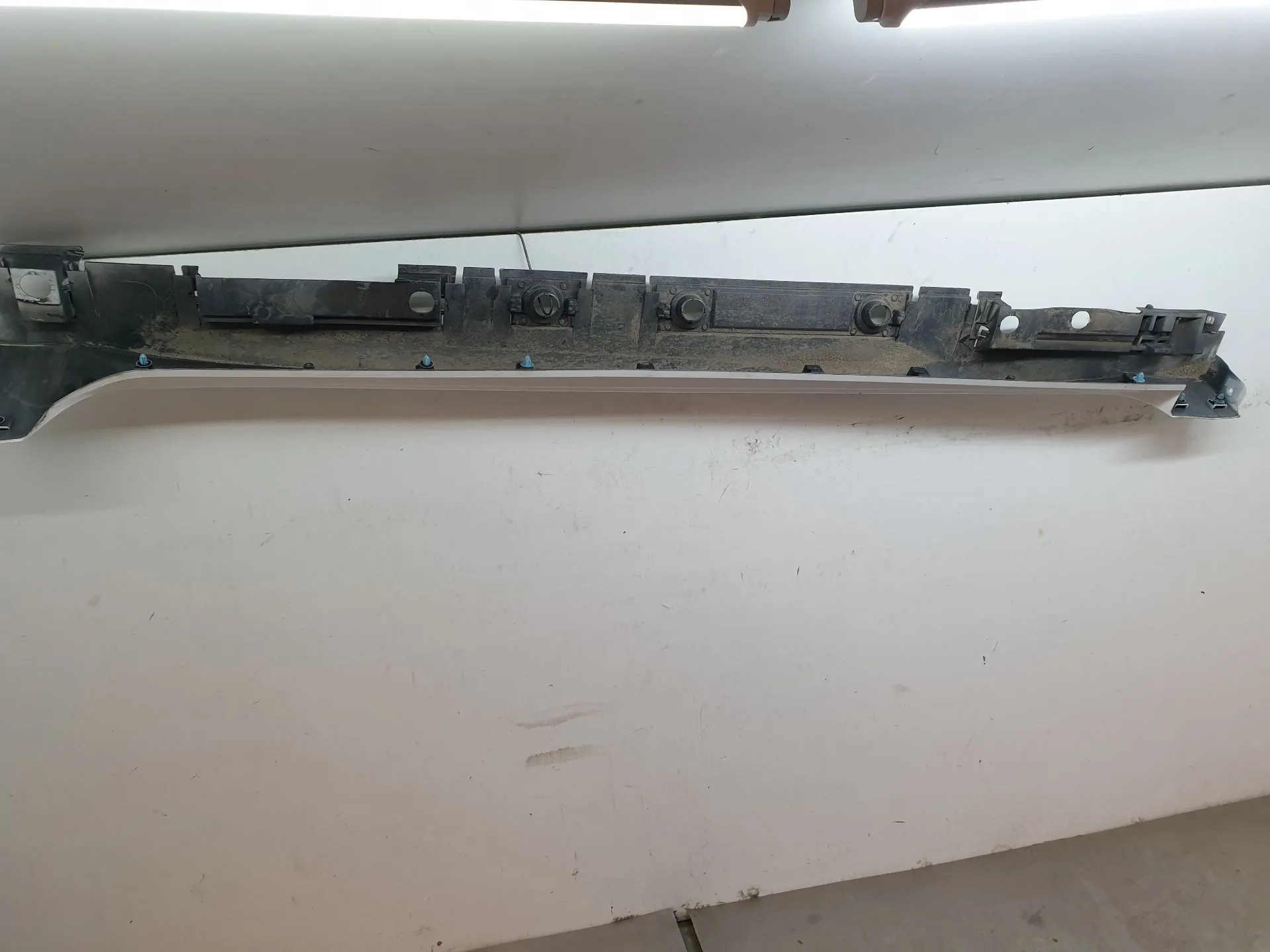 Right side sill TOYOTA Corolla Hatchback (_E21_) Imagem-7