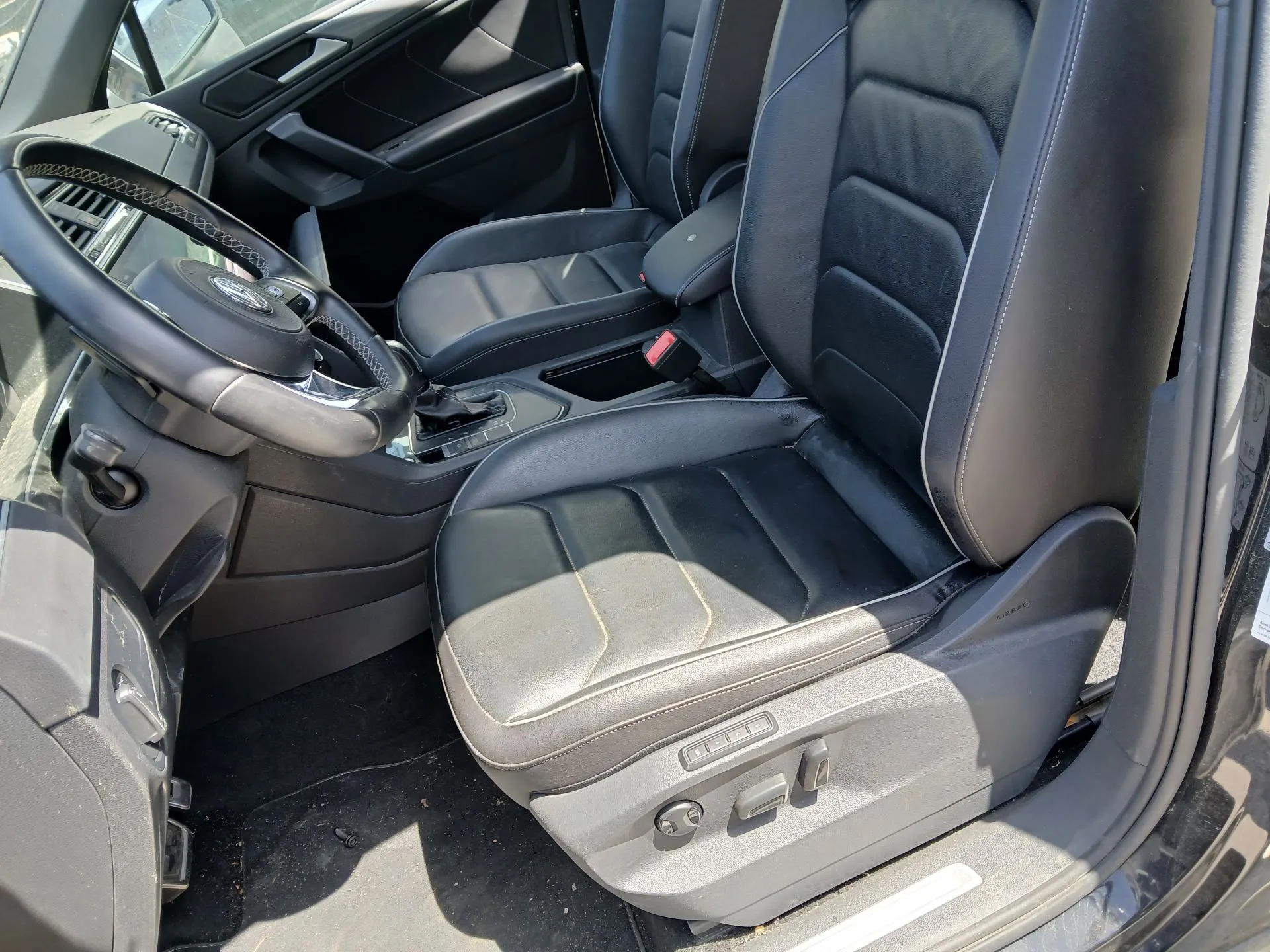 Conjunto de Bancos VOLKSWAGEN Tiguan (AD1, AX1) Imagem-1