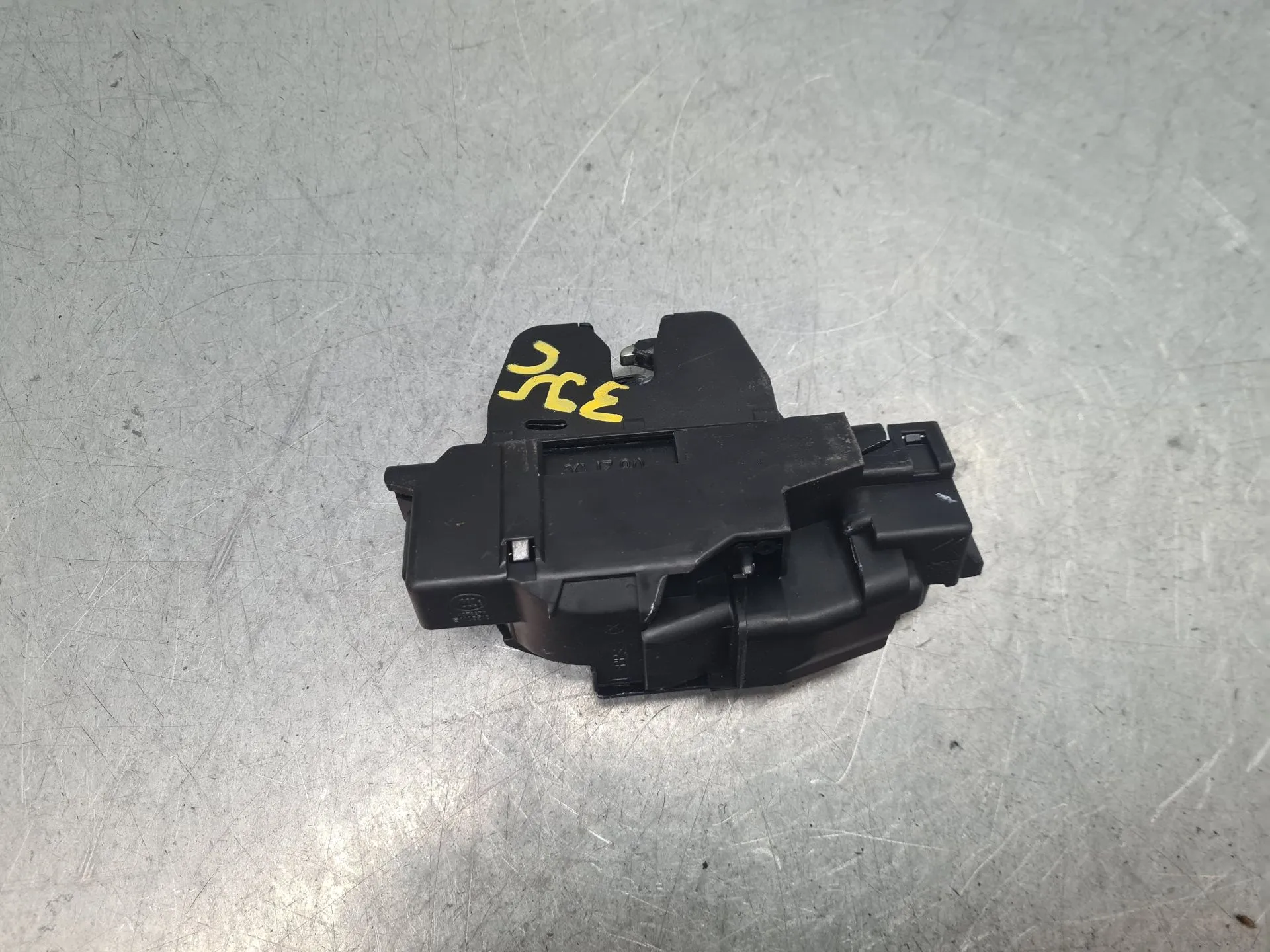 Tailgate Lock /Latch OPEL Corsa F