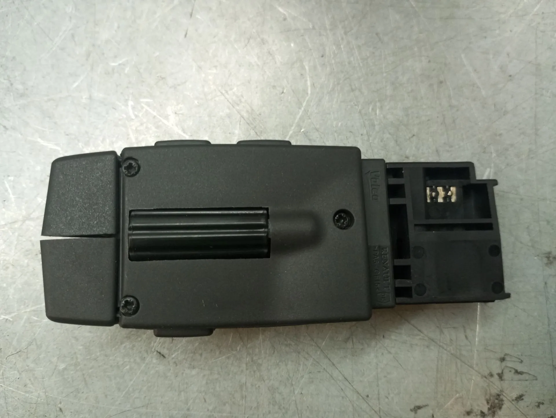 Manípulo do rádio RENAULT Twingo III (BCM_) Imagem-1