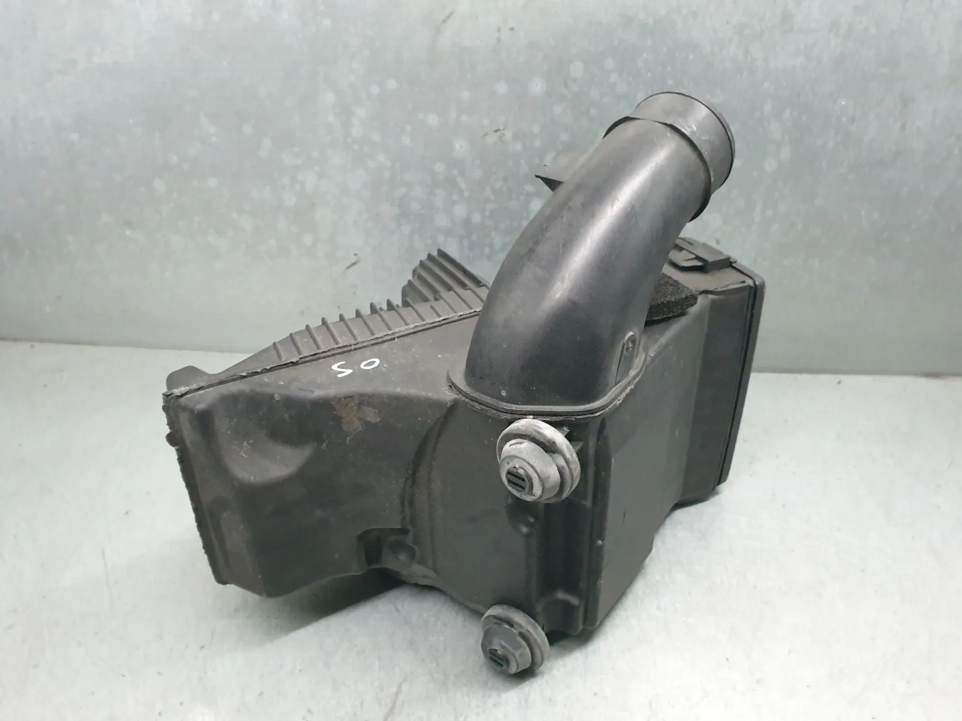 Boîtier filtre à air RENAULT Clio III (BR0/1, CR0/1) Imagem-7