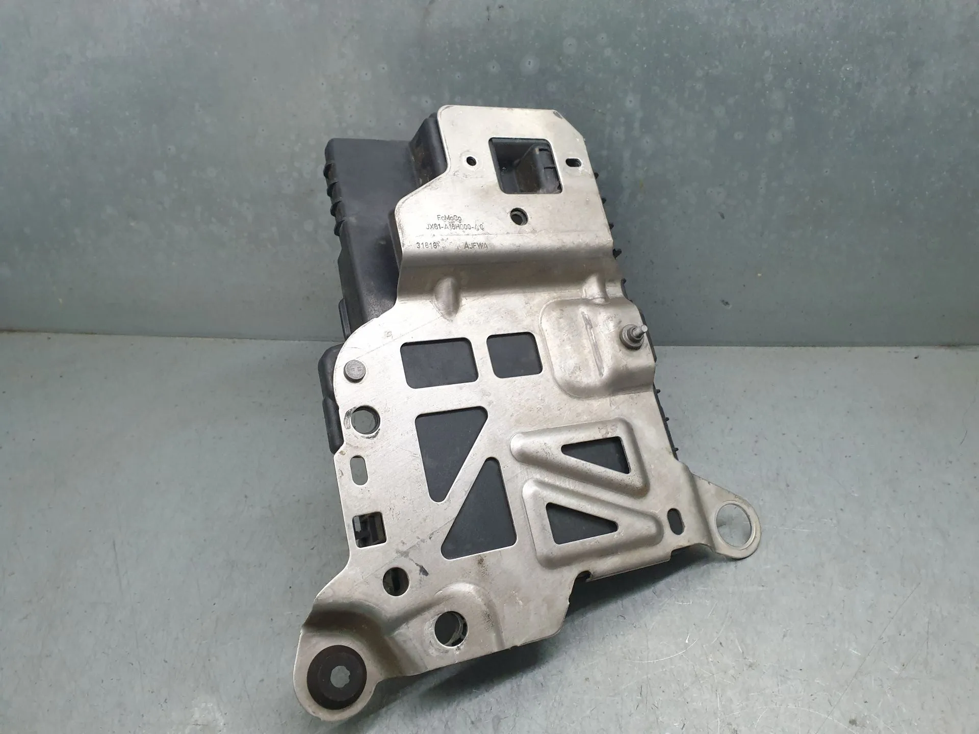 Base / scatola della batteria FORD Focus IV Imagem-3