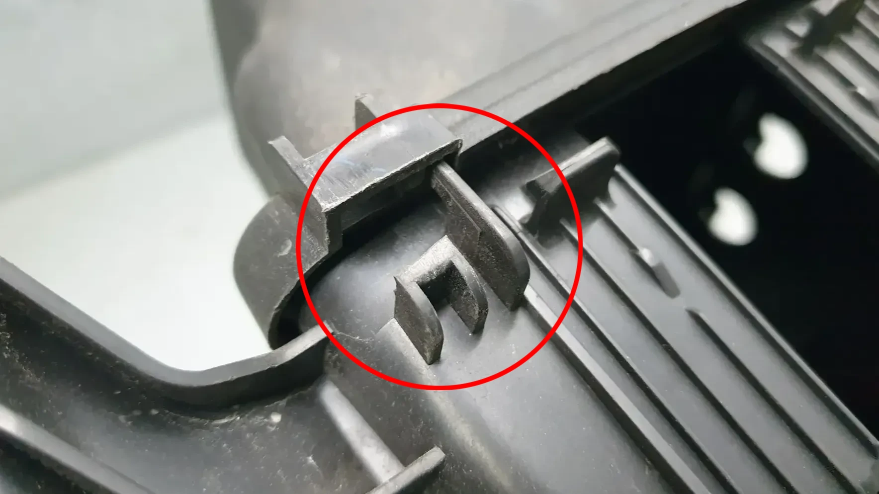 Involúcro / Carcaça dos Fusíveis CITROËN C3 II (SC_) Imagem-8