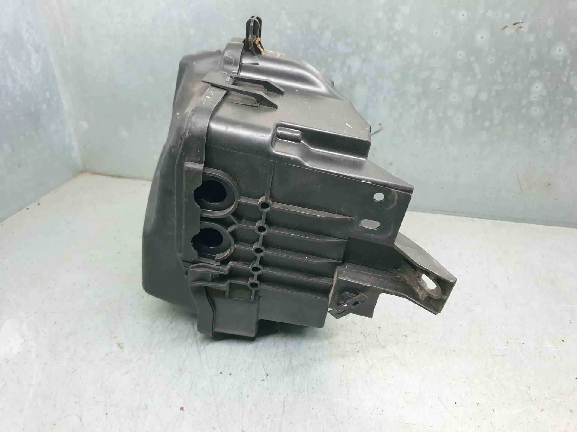 Involúcro / Carcaça dos Fusíveis CITROËN C3 II (SC_) Imagem-1