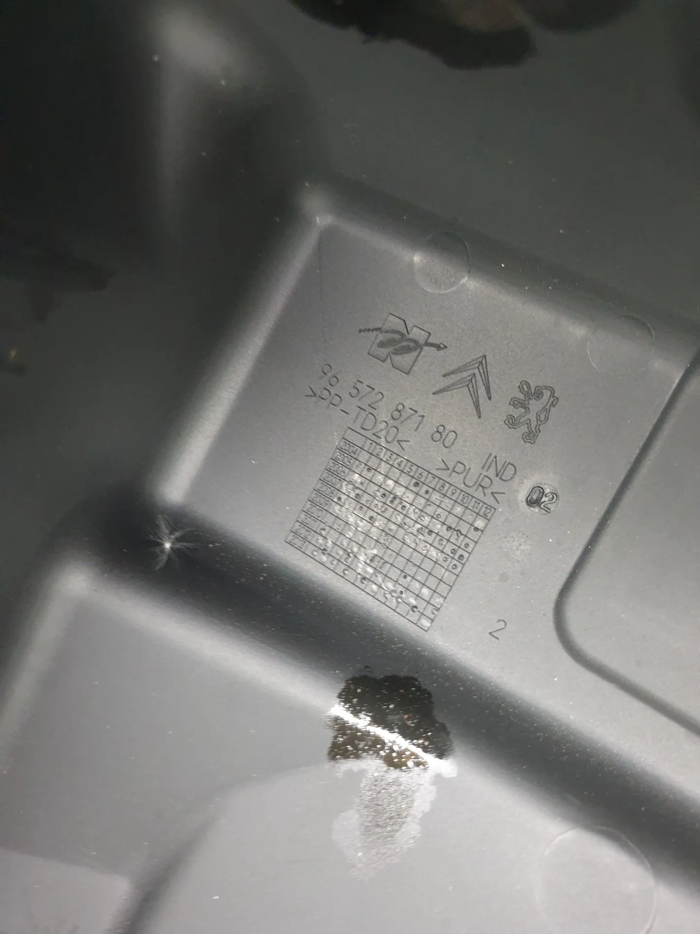 Involúcro / Carcaça dos Fusíveis CITROËN C3 II (SC_) Imagem-5