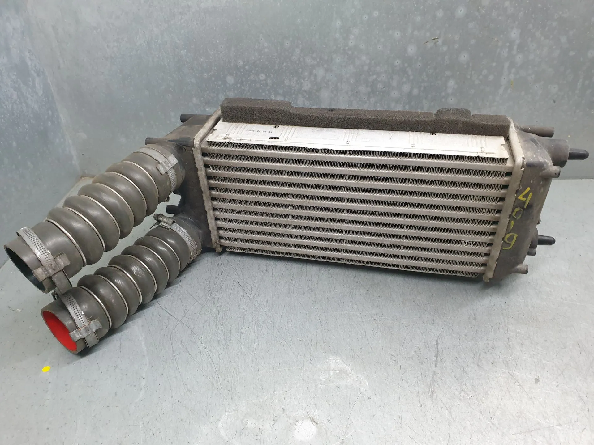 Radiador do intercooler FORD Fiesta VI (CB1, CCN)
