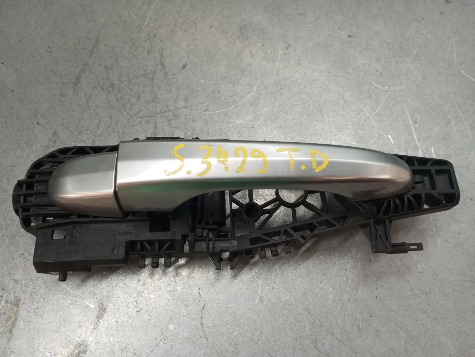 Maniglia porta posteriore destra FIAT 500X (334_)