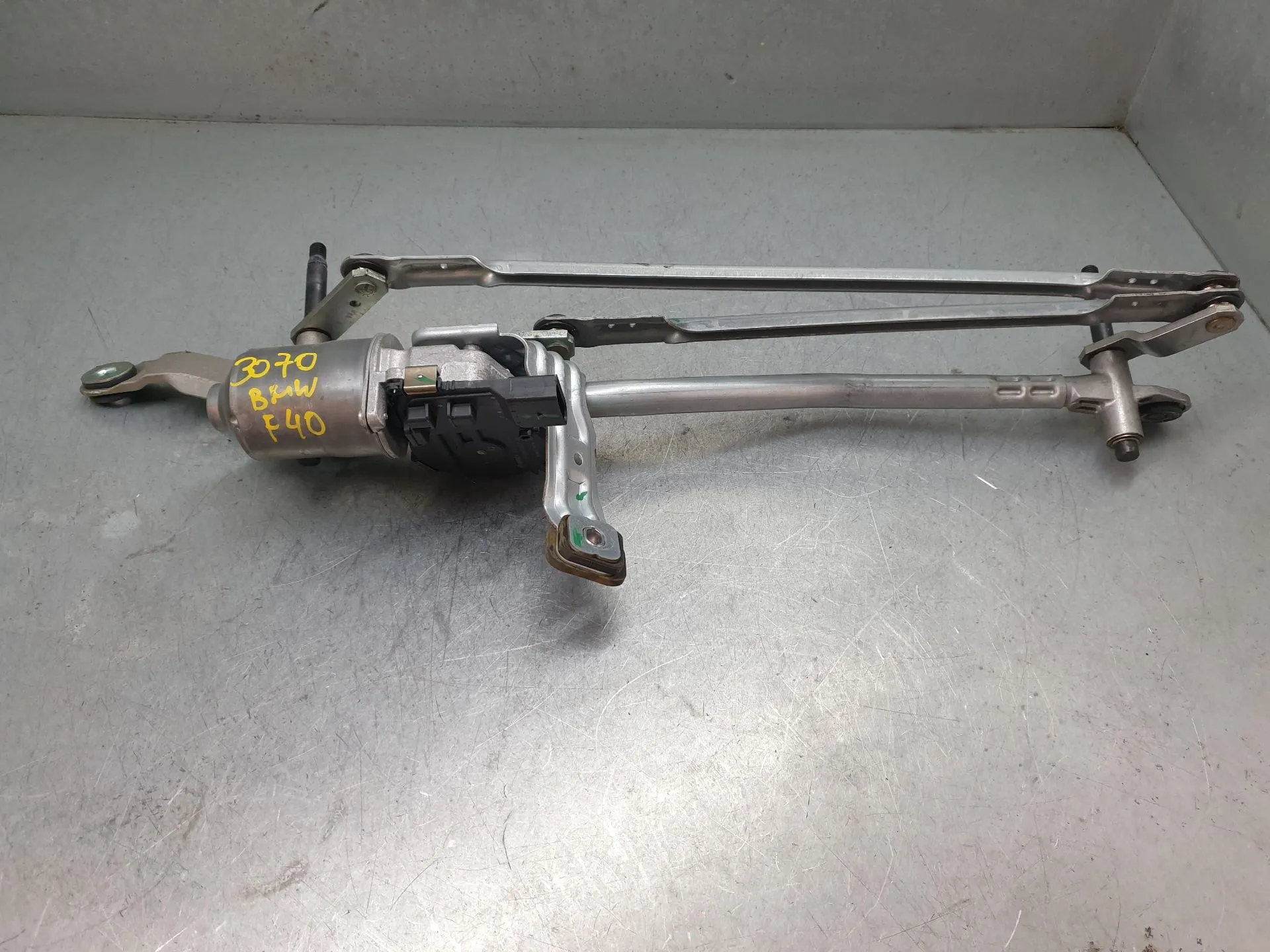 Motore tergicristallo anteriore BMW 1 (F40)