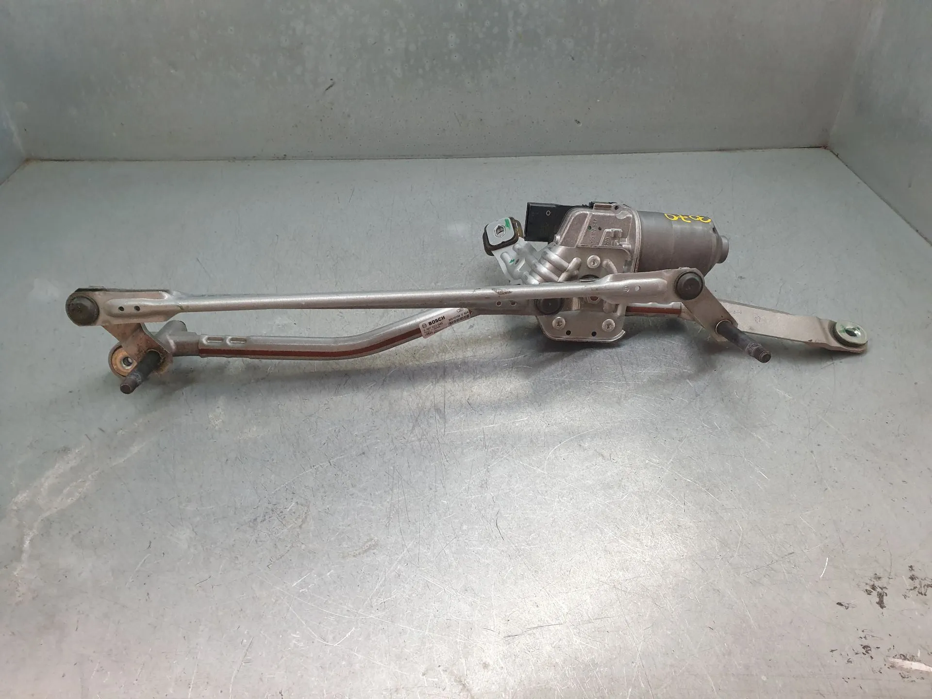 Motor limpiaparabrisas Frente BMW 1 (F40) Imagem-2