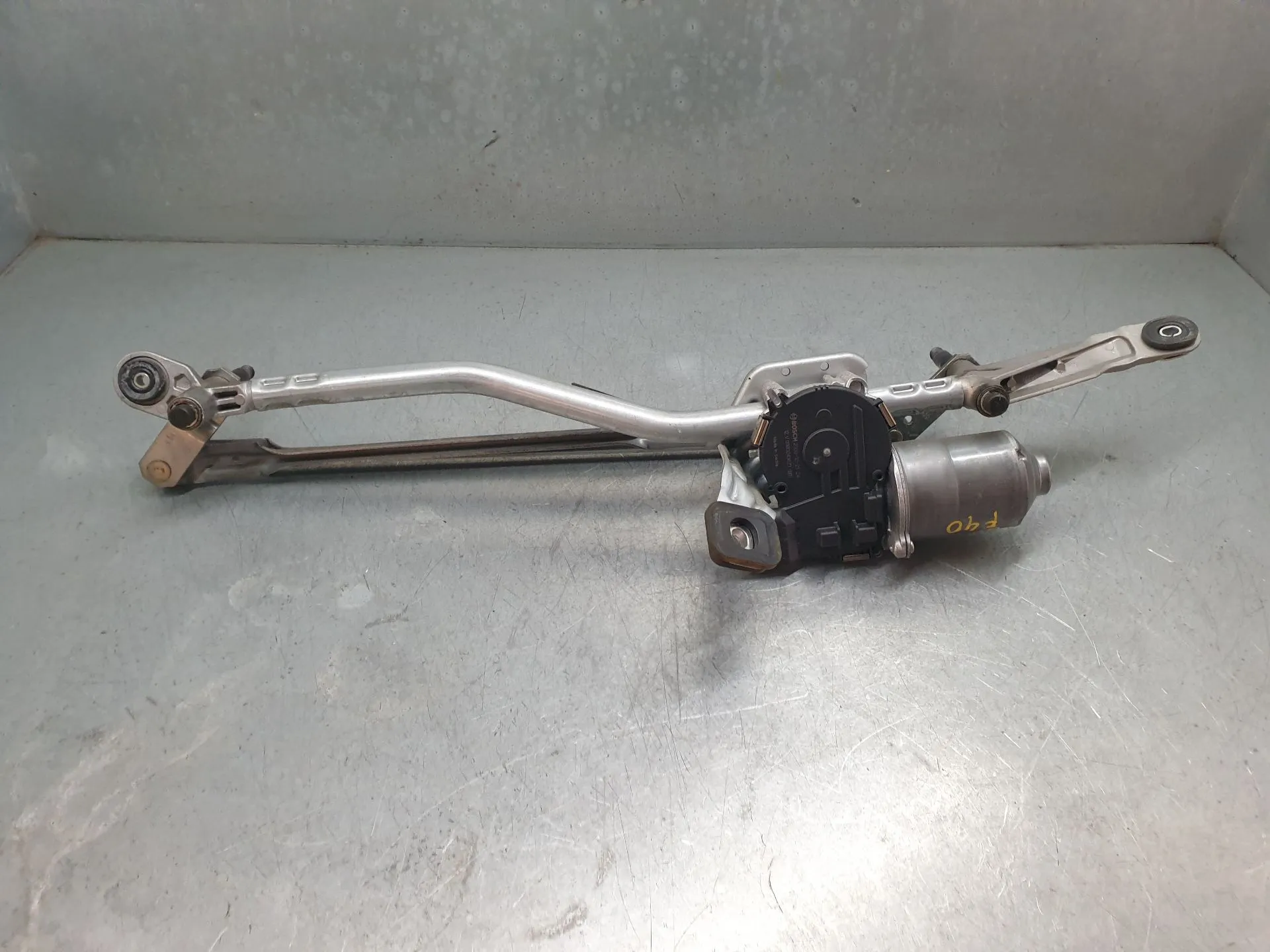 Motor limpiaparabrisas Frente BMW 1 (F40) Imagem-1