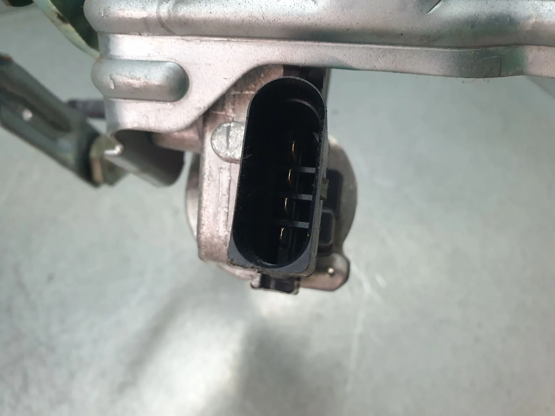 Motor limpiaparabrisas Frente BMW 1 (F40) Imagem-4