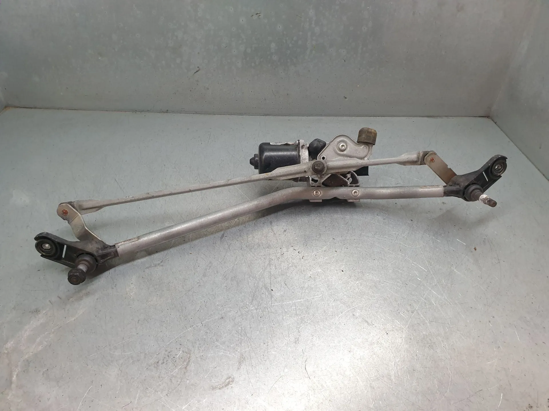 Motor limpa vidros frente RENAULT Kangoo Express (FW0/1_) Imagem-1
