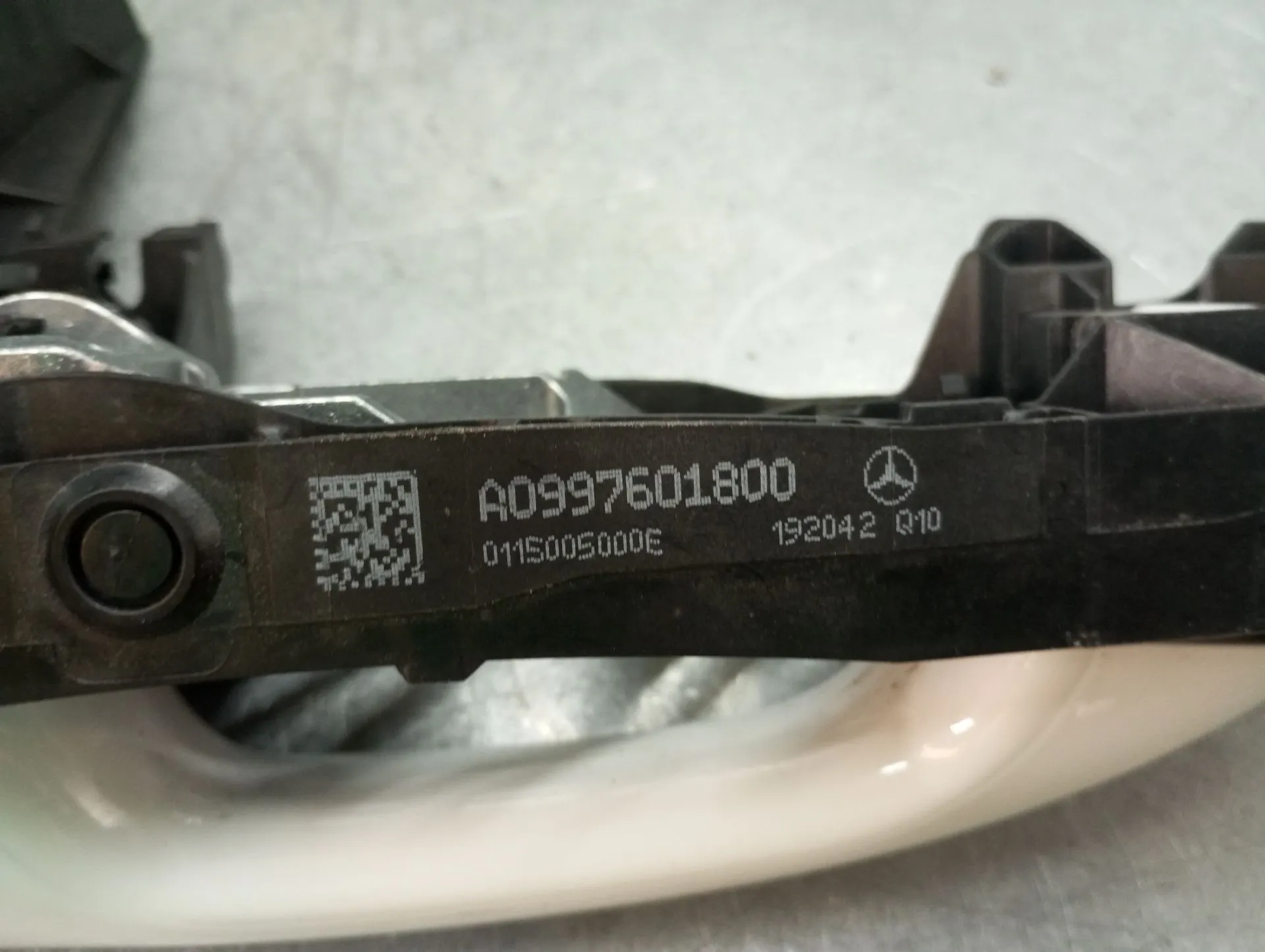 Manija puerta Delantero Derecho MERCEDES-BENZ Classe C (W205) Imagem-4