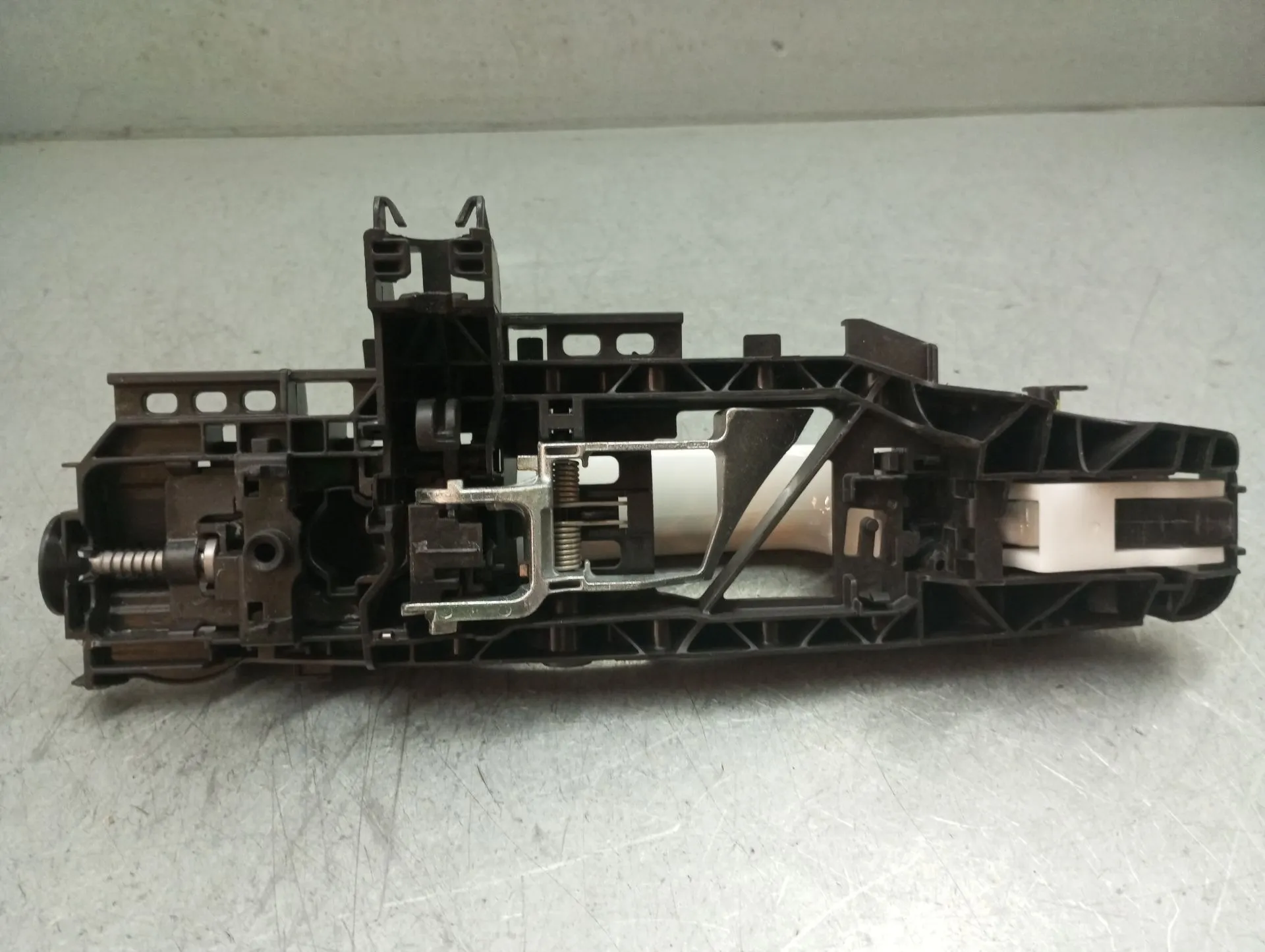 Right rear door handle MERCEDES-BENZ Classe C (W205) Imagem-3