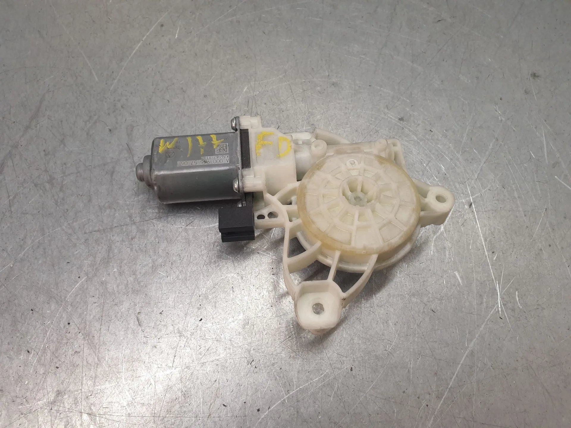 Front Right Door Window Regulator Motor MERCEDES-BENZ Classe A (W177)