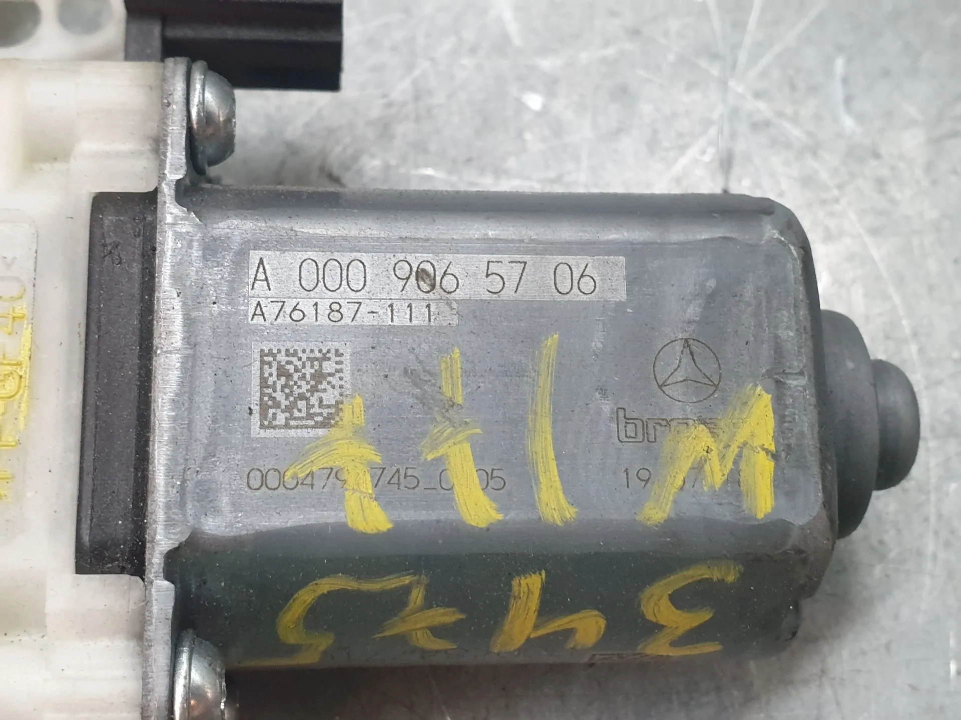 Front Right Door Window Regulator Motor MERCEDES-BENZ Classe A (W177) Imagem-3