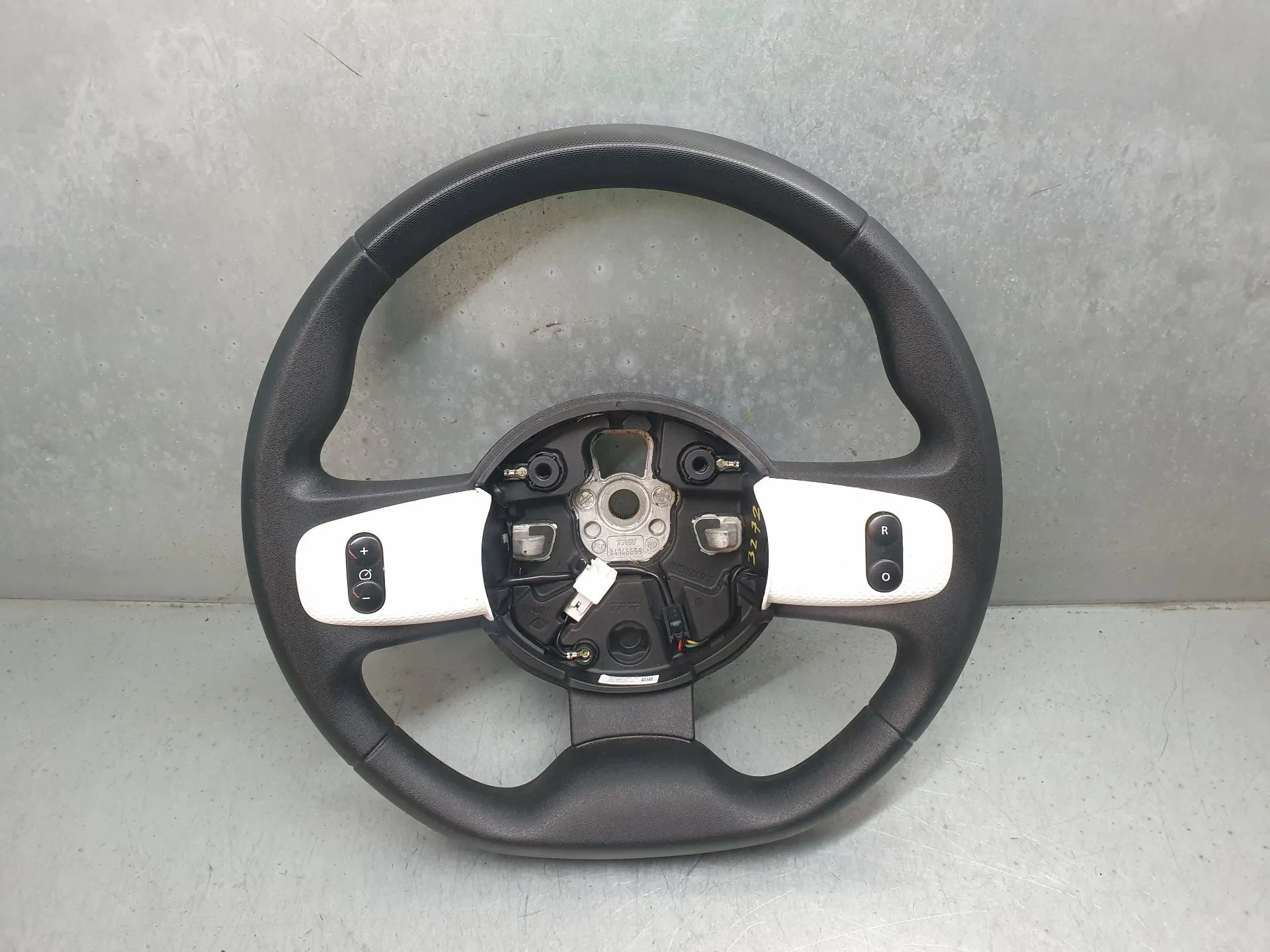 Volante RENAULT Twingo III (BCM_)