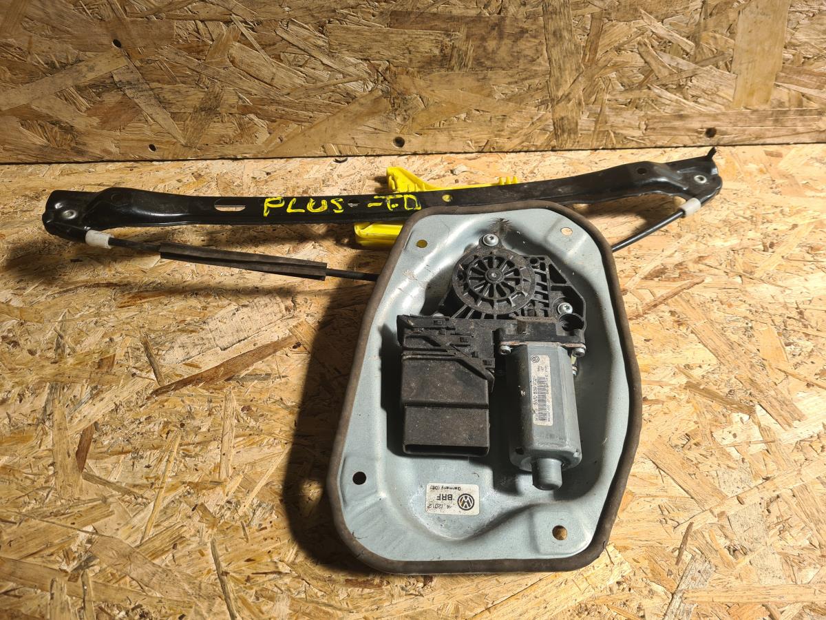 Elevador vidros trás direito VOLKSWAGEN Golf Plus (5M1, 521)