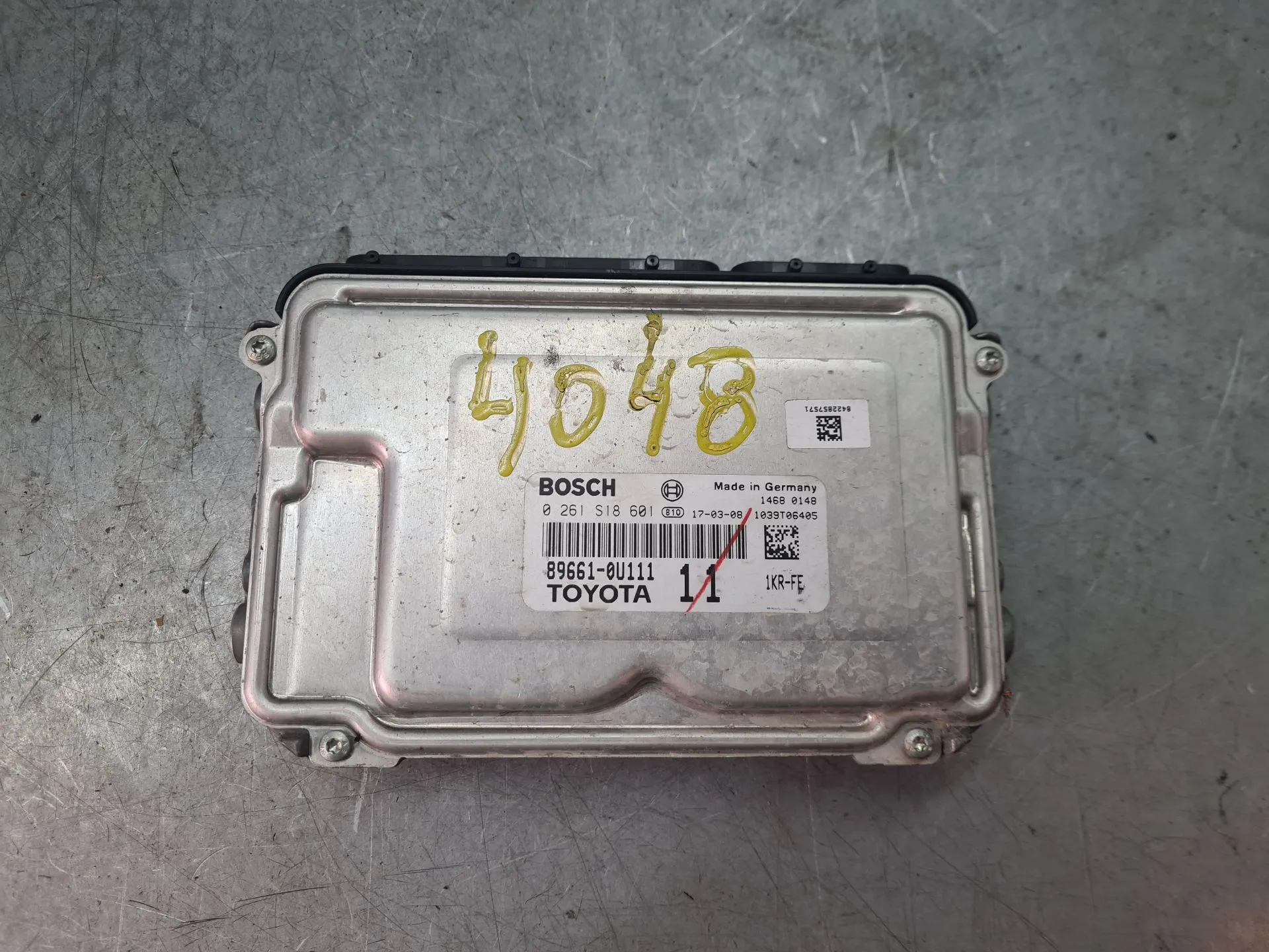 Centralina motor / ECU TOYOTA Yaris (_P13_) Imagem-1