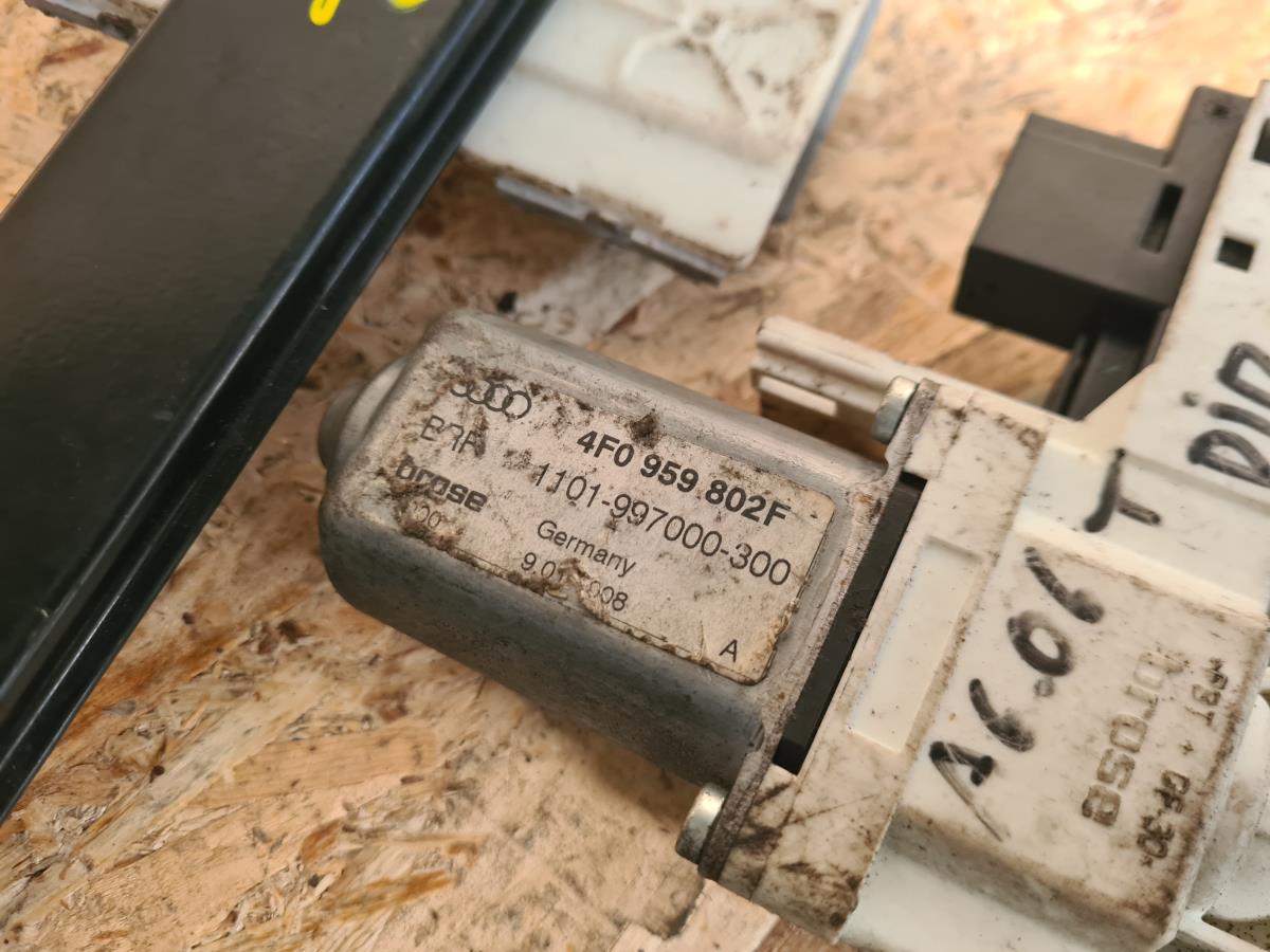 Elevador vidros trás direito AUDI A6 (4F2, C6) Imagem-1