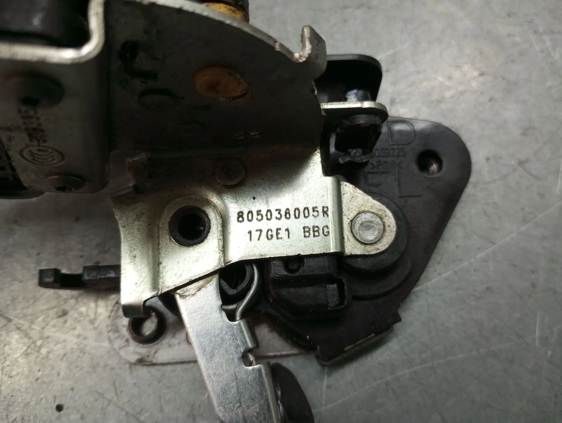 Fechadura / fecho porta frente esquerdo DACIA Spring Imagem-2