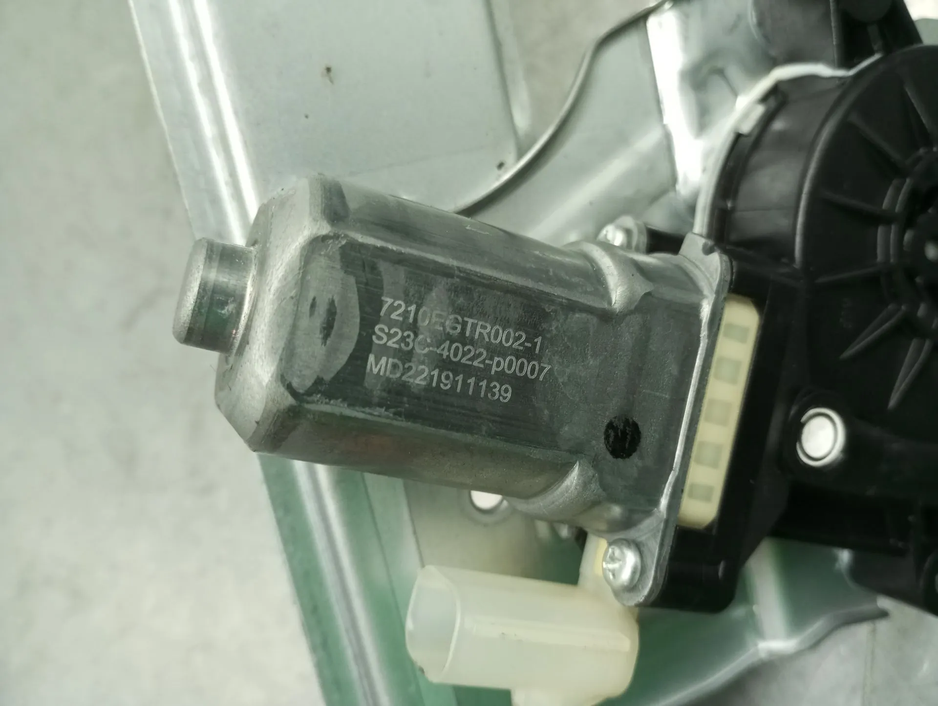 Elevador vidros frente direito DACIA Spring Imagem-3