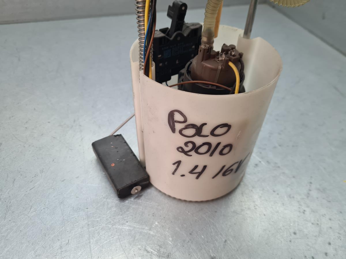 Bomba de combustível VOLKSWAGEN Polo (6R, 6C) Imagem-3