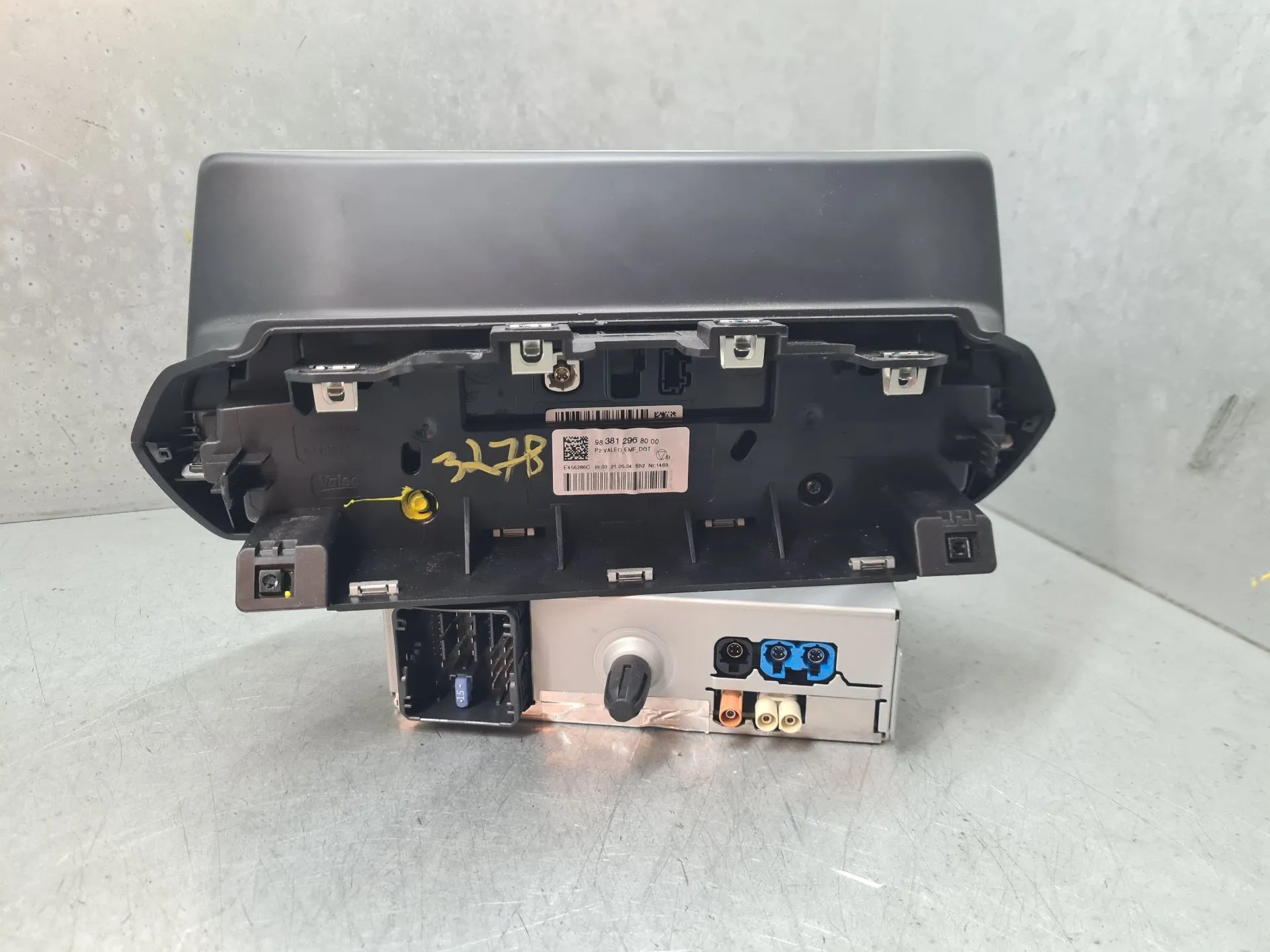 Kit Auto-rádio PEUGEOT 2008 II (U_) Imagem-1