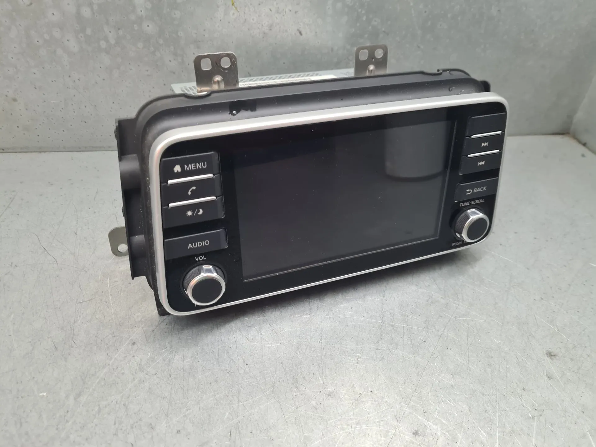 Car radio NISSAN Micra V (K14)